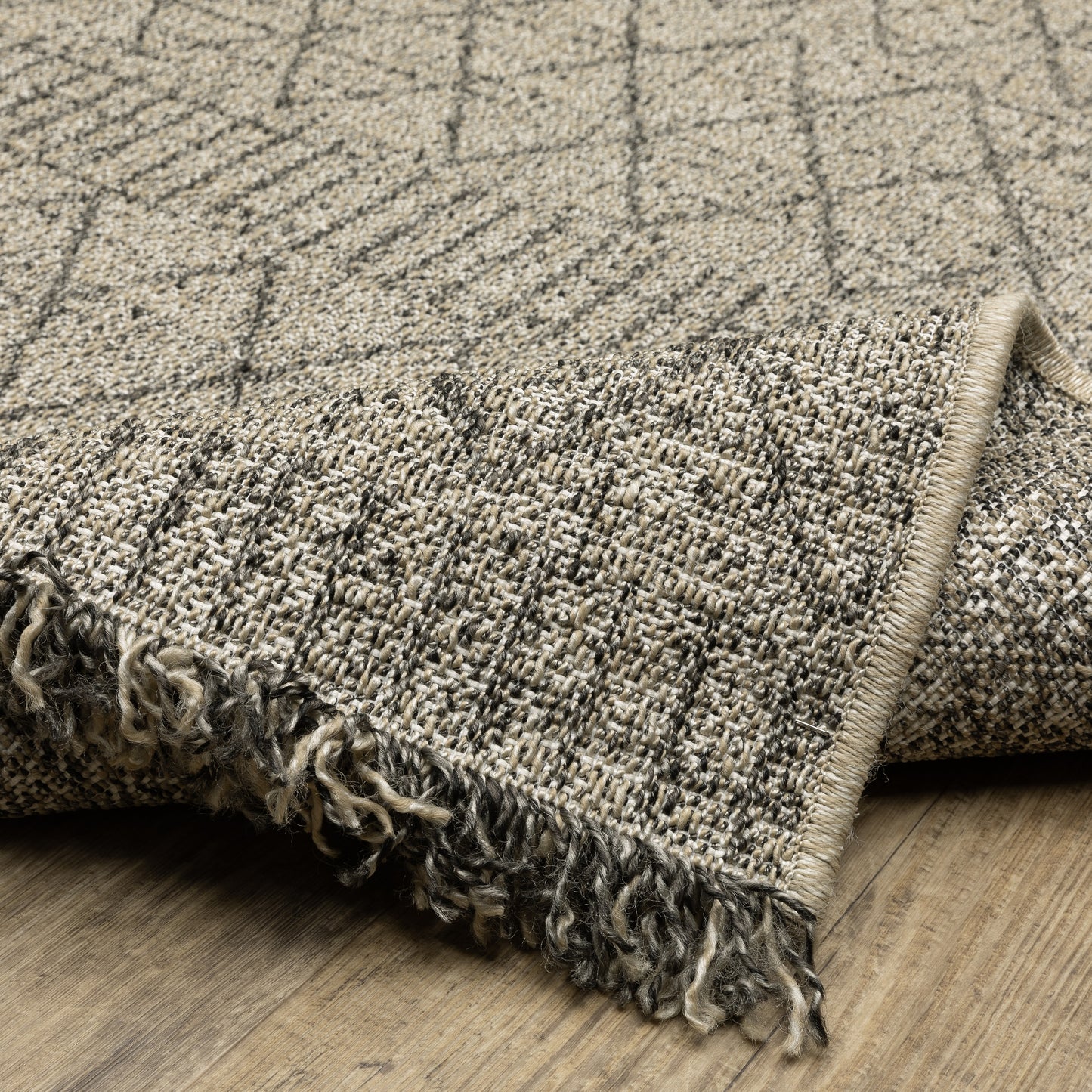 Gillian Stripe Beige/ Black Geometric Flat Weave Rug