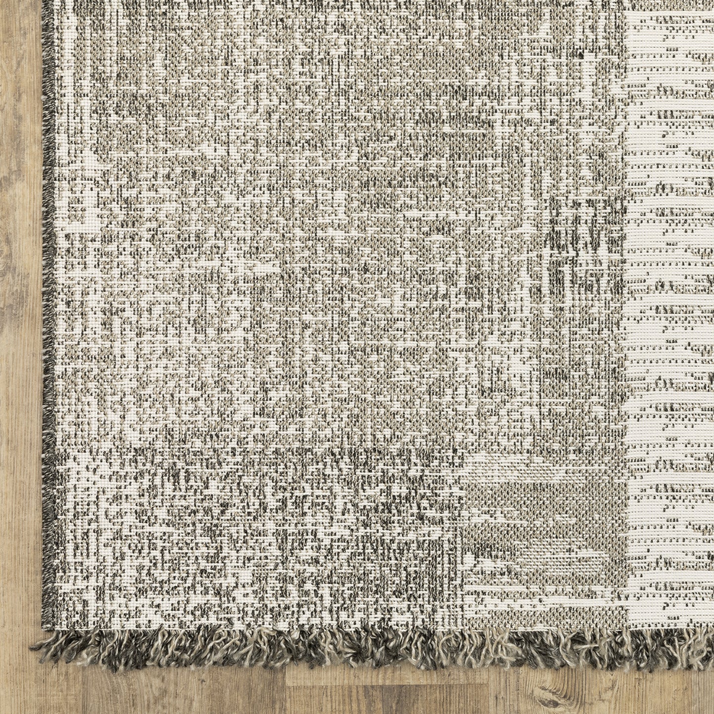 Gillian Distressed Beige/ Black Geometric Flat Weave Rug