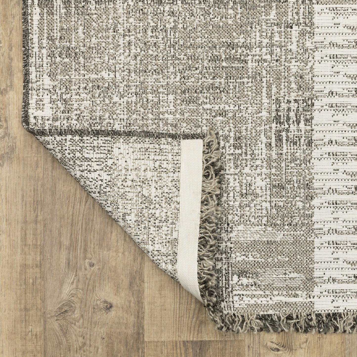 Gillian Distressed Beige/ Black Geometric Flat Weave Rug