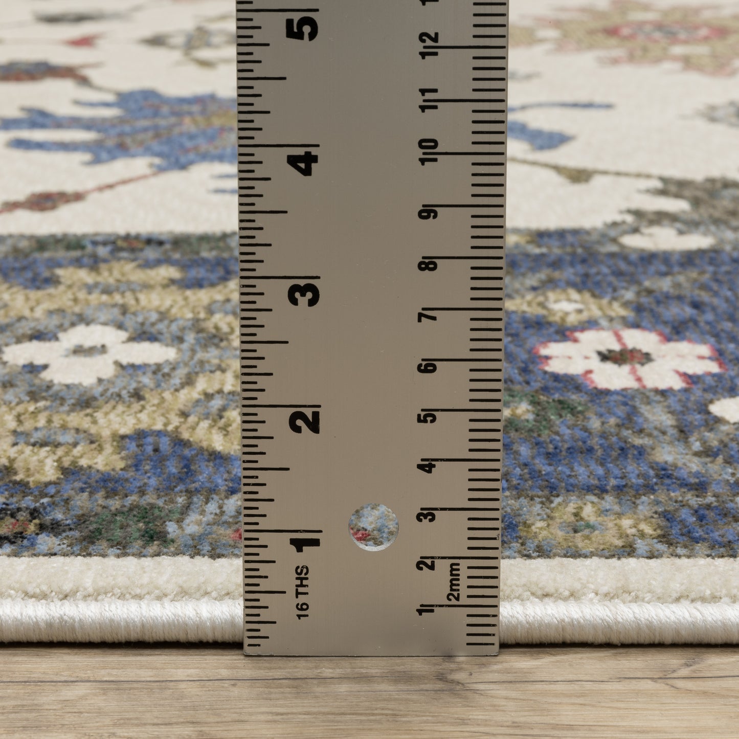 Hastings Floral Ivory/ Blue Cut Pile Rug