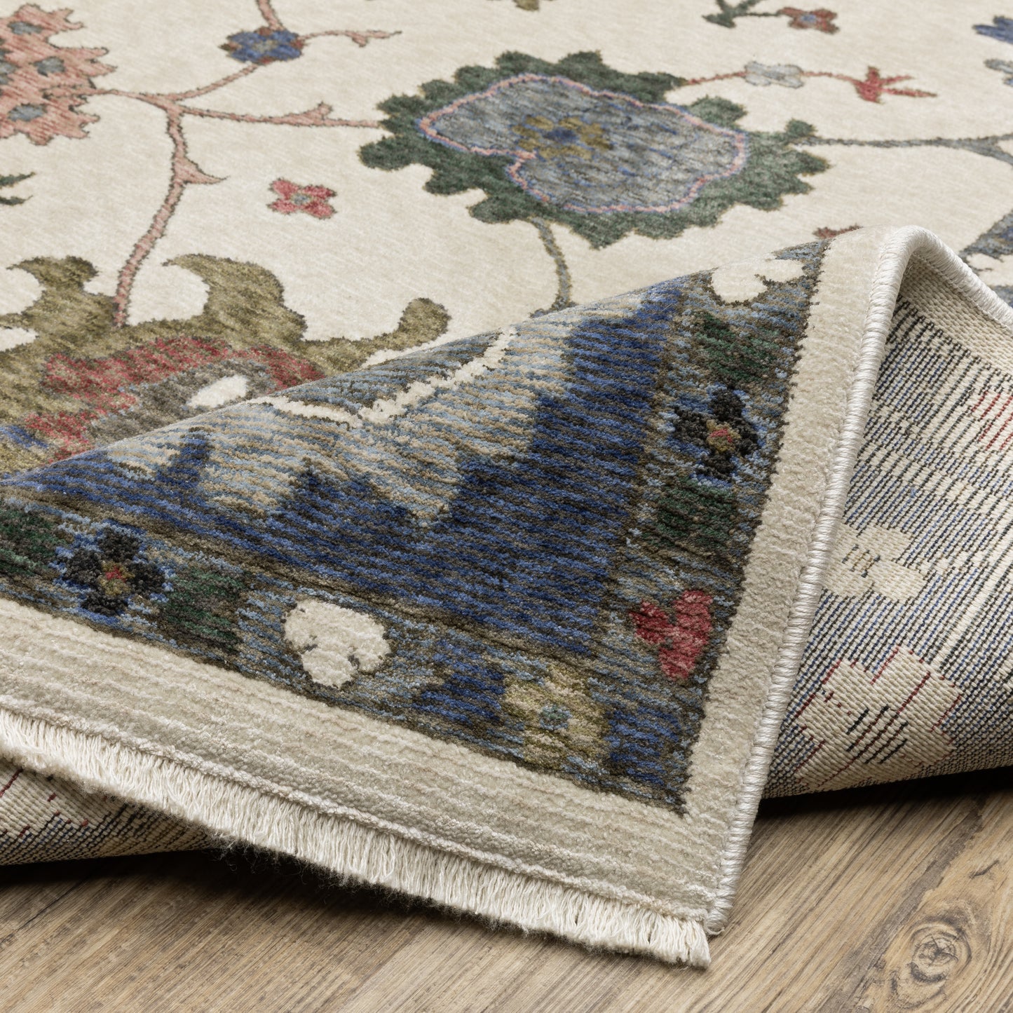 Hastings Floral Ivory/ Blue Cut Pile Rug