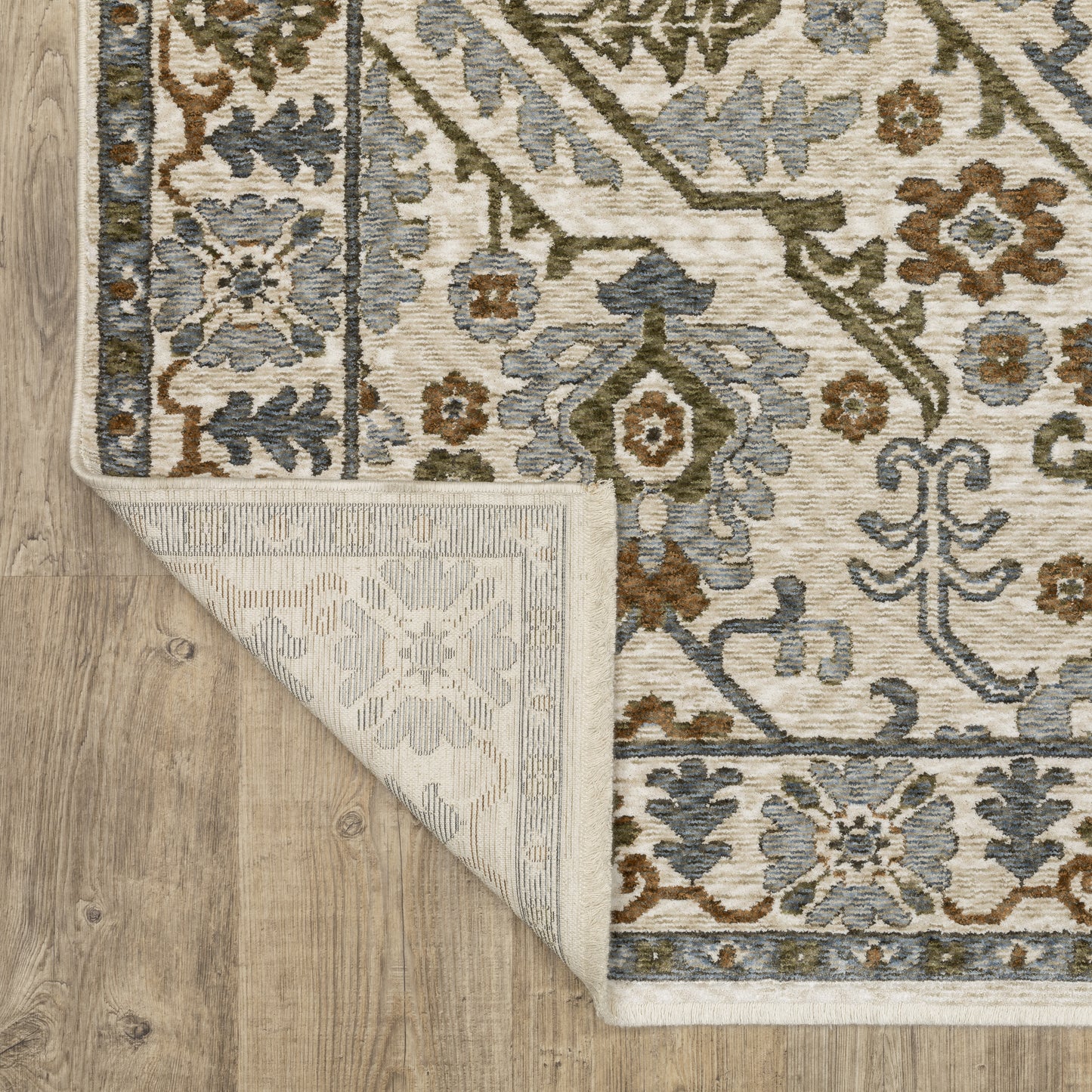 Hastings Medallion Ivory/ Green Floral Cut Pile Rug
