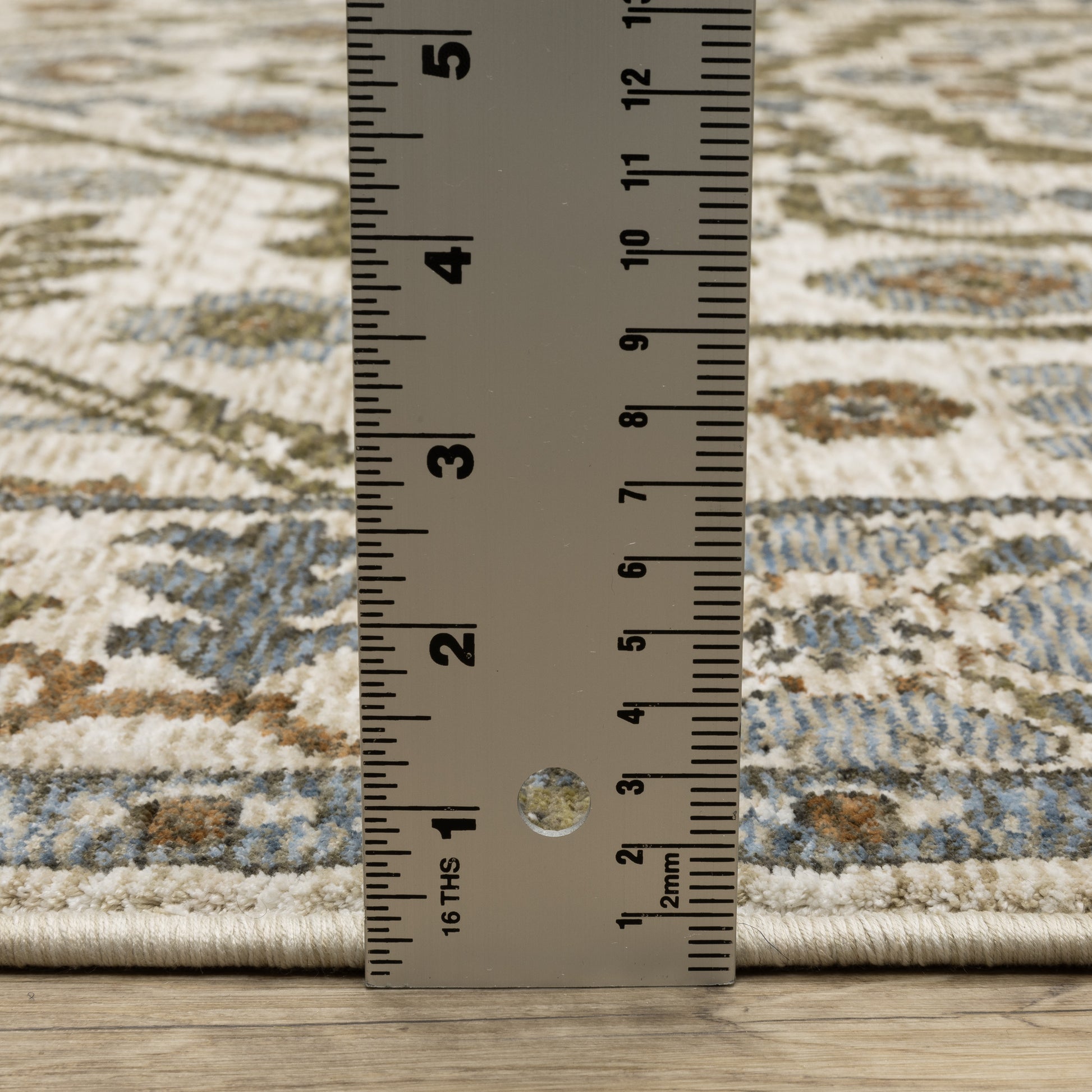 Hastings Medallion Ivory/ Green Floral Cut Pile Rug