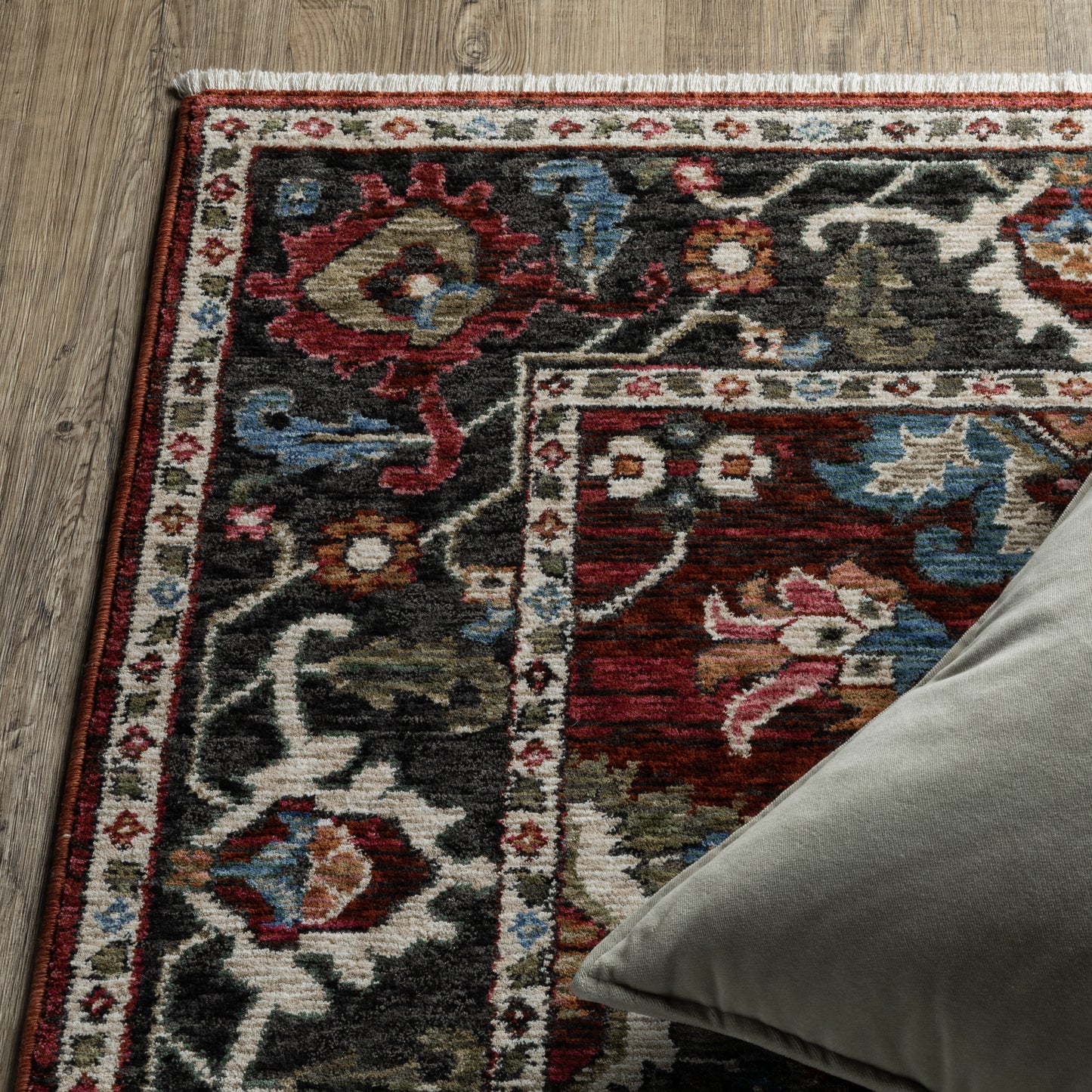 Hastings Floral Red/ Multi Oriental Cut Pile Rug