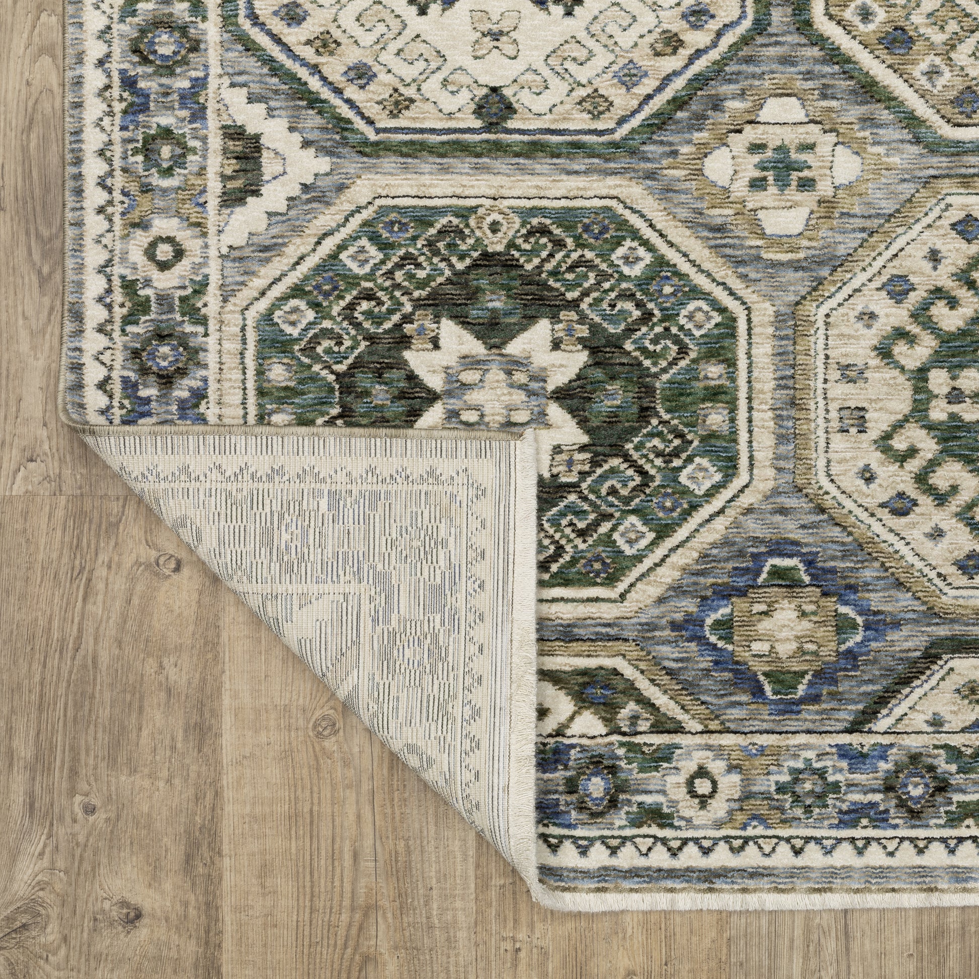 Hastings Geometric Ivory/ Blue Cut Pile Rug