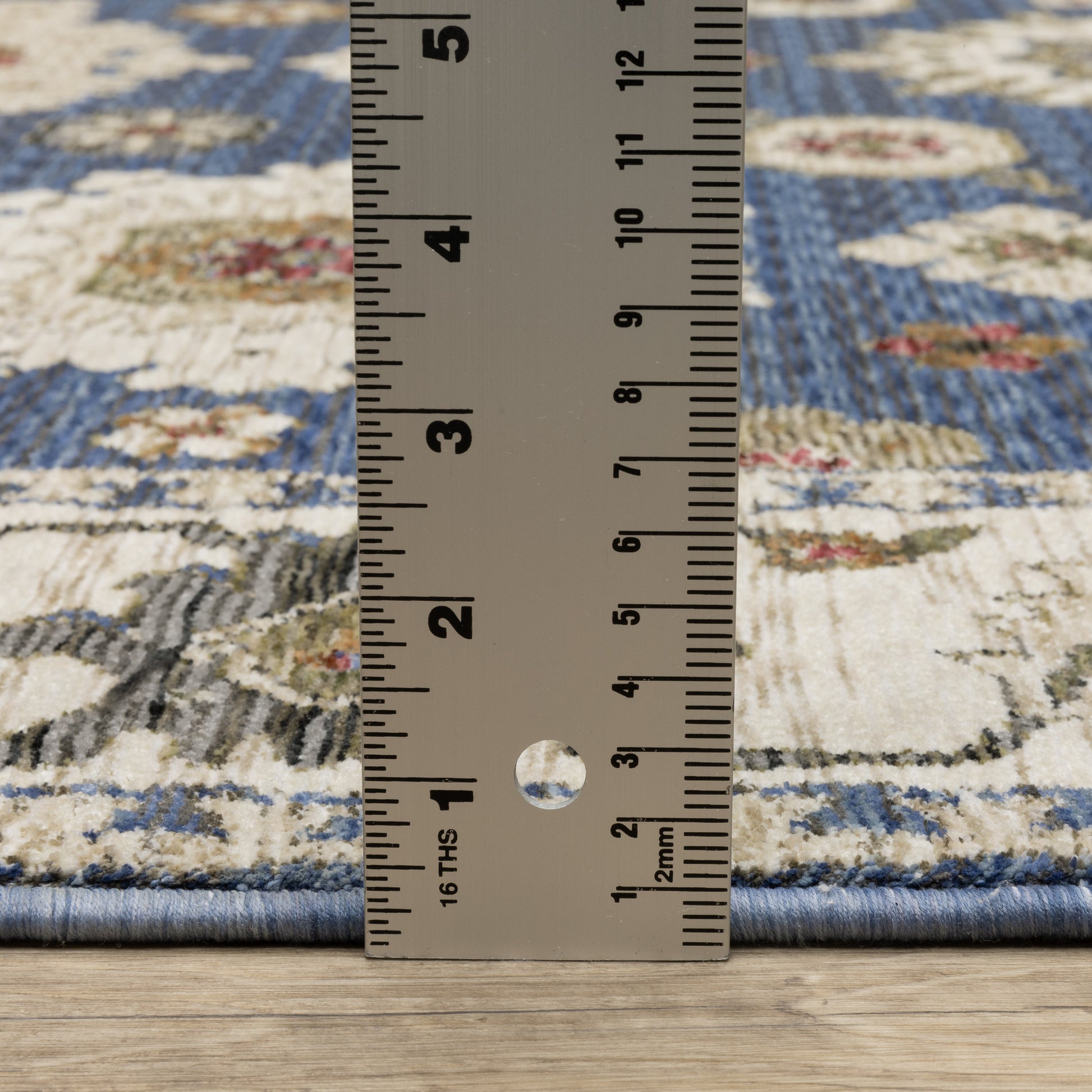 Hastings Distressed Blue/ Ivory Floral Cut Pile Rug