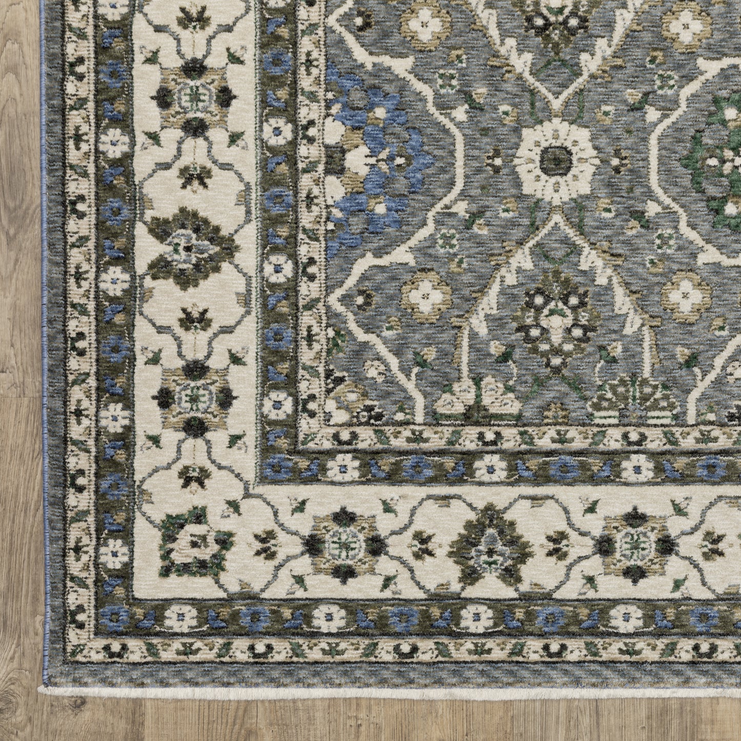 Hastings Floral Blue/ Ivory Oriental Cut Pile Rug