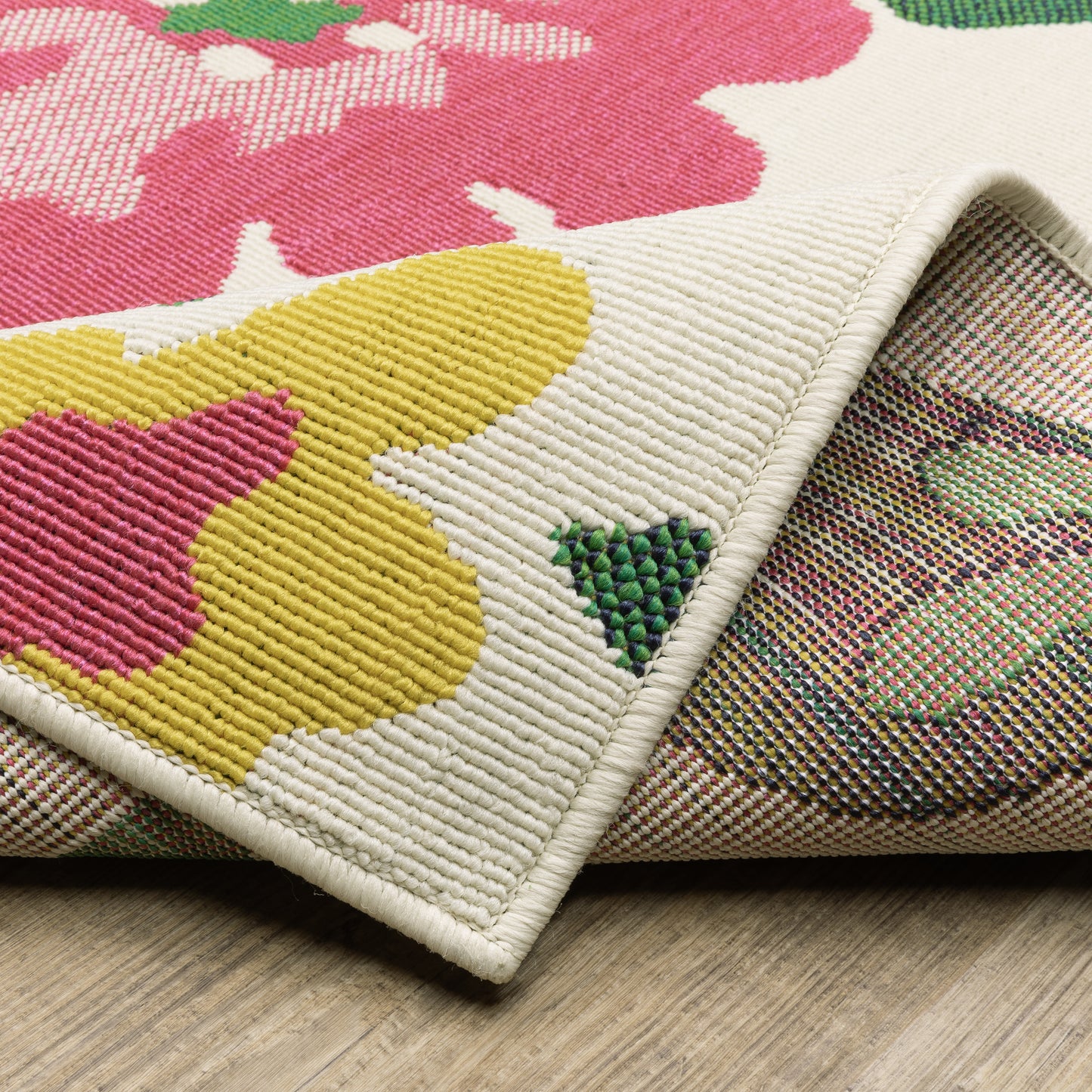 Havana Outdoor Ivory/ Multi Floral Cut Pile Rug