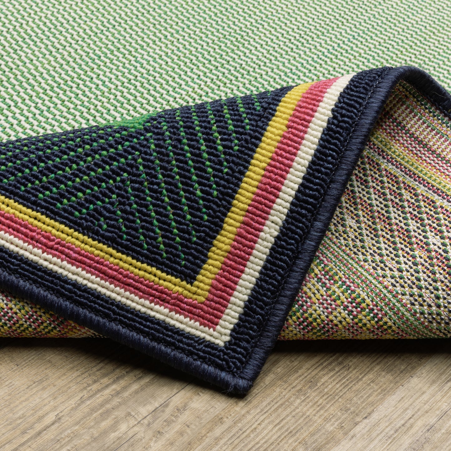 Havana Outdoor Green/ Navy Border Loop Pile Rug