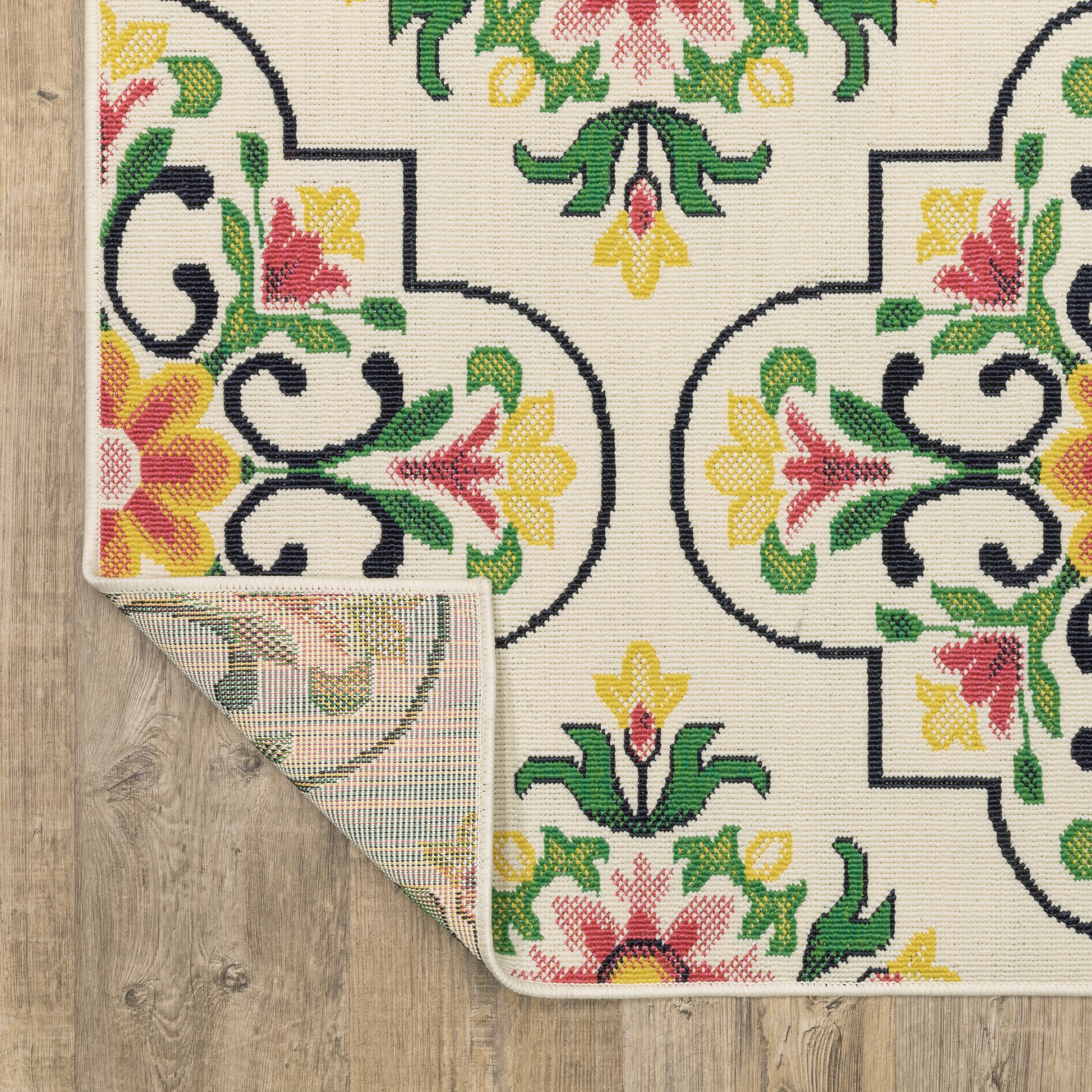 Havana Trefoil Ivory/ Multi Outdoor Loop Pile Rug