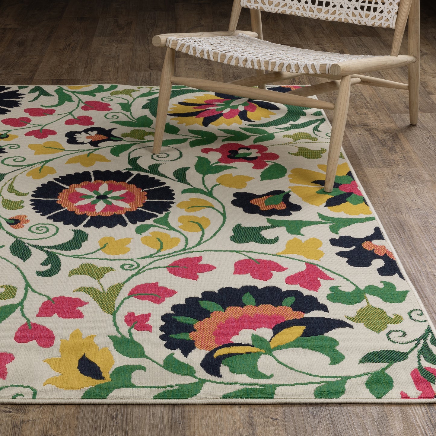 Havana Botanical Ivory/ Multi Floral Loop Pile Rug