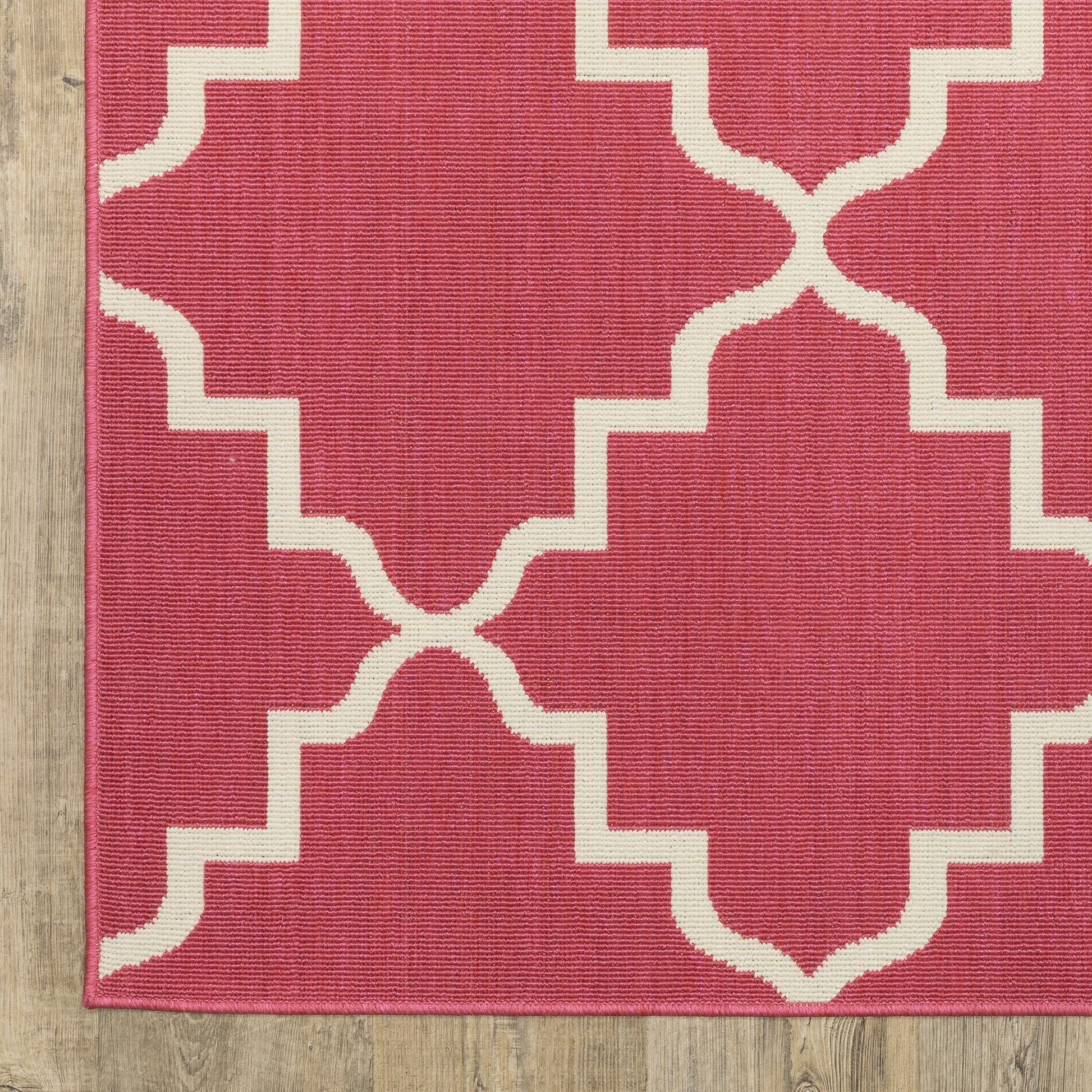 Havana Trefoil Pink/ Ivory Lattice Loop Pile Rug