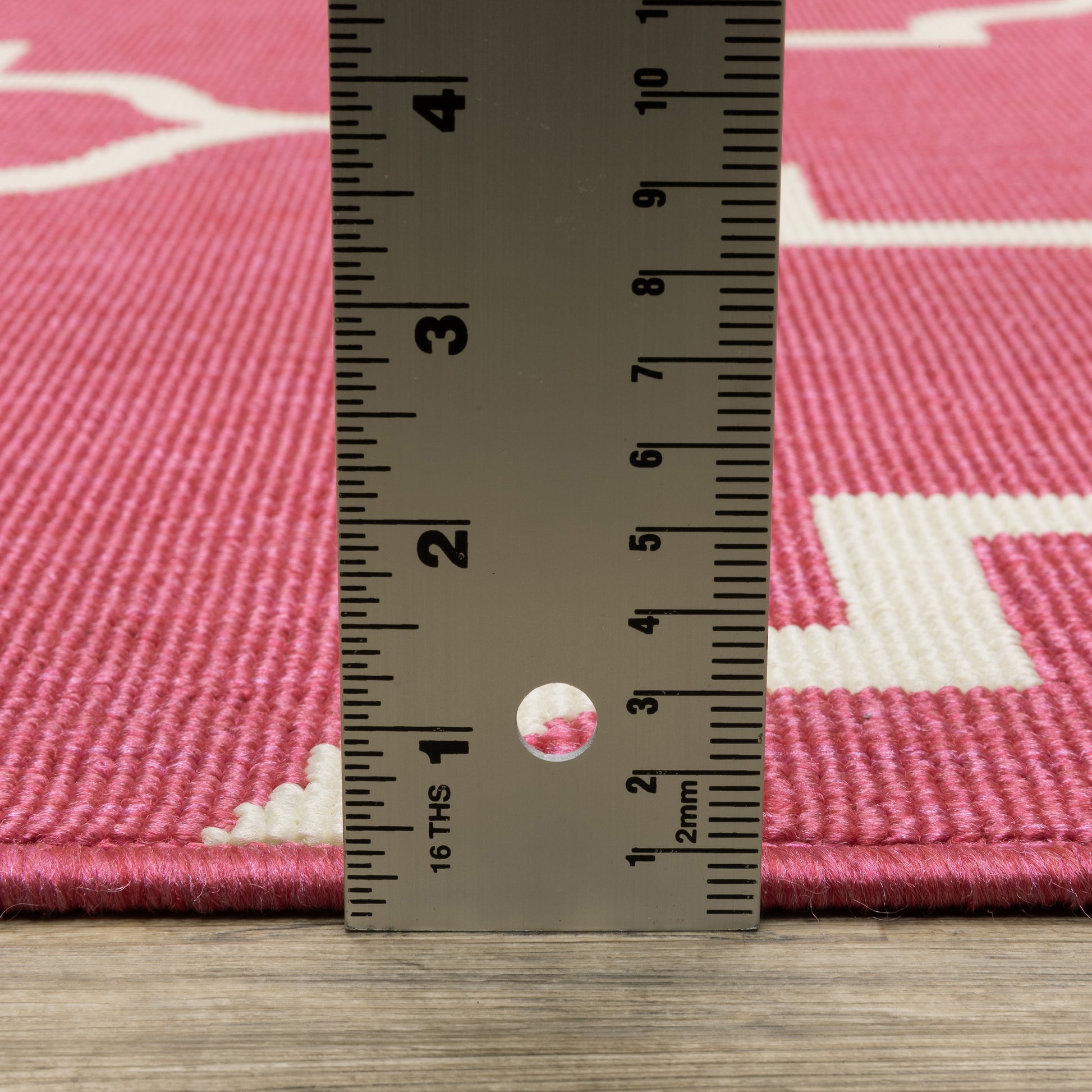 Havana Trefoil Pink/ Ivory Lattice Loop Pile Rug