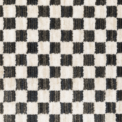 Hunter Geometric Black/ Ivory Cut Pile Rug