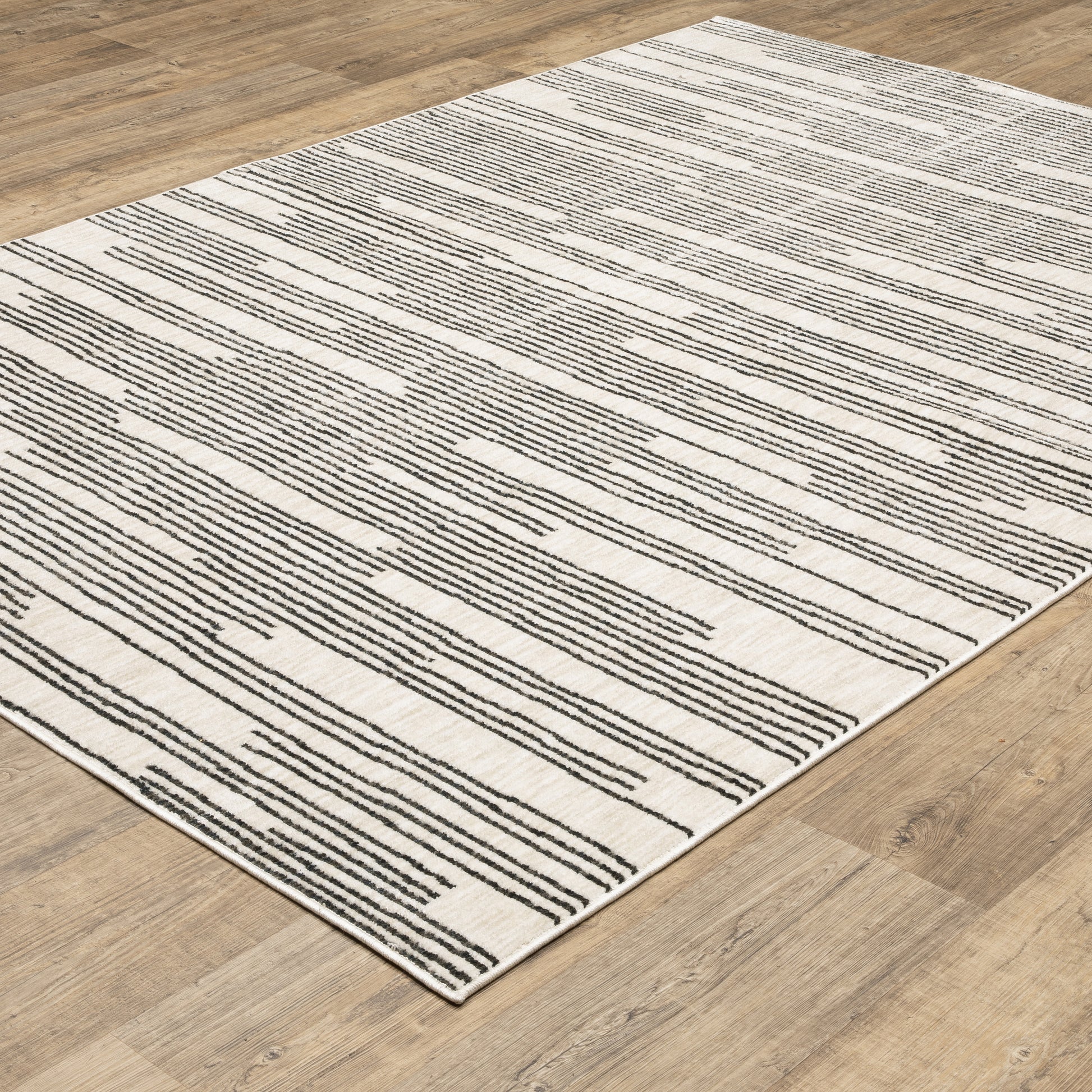 Hunter Stripe Black/ Beige Abstract Cut Pile Rug