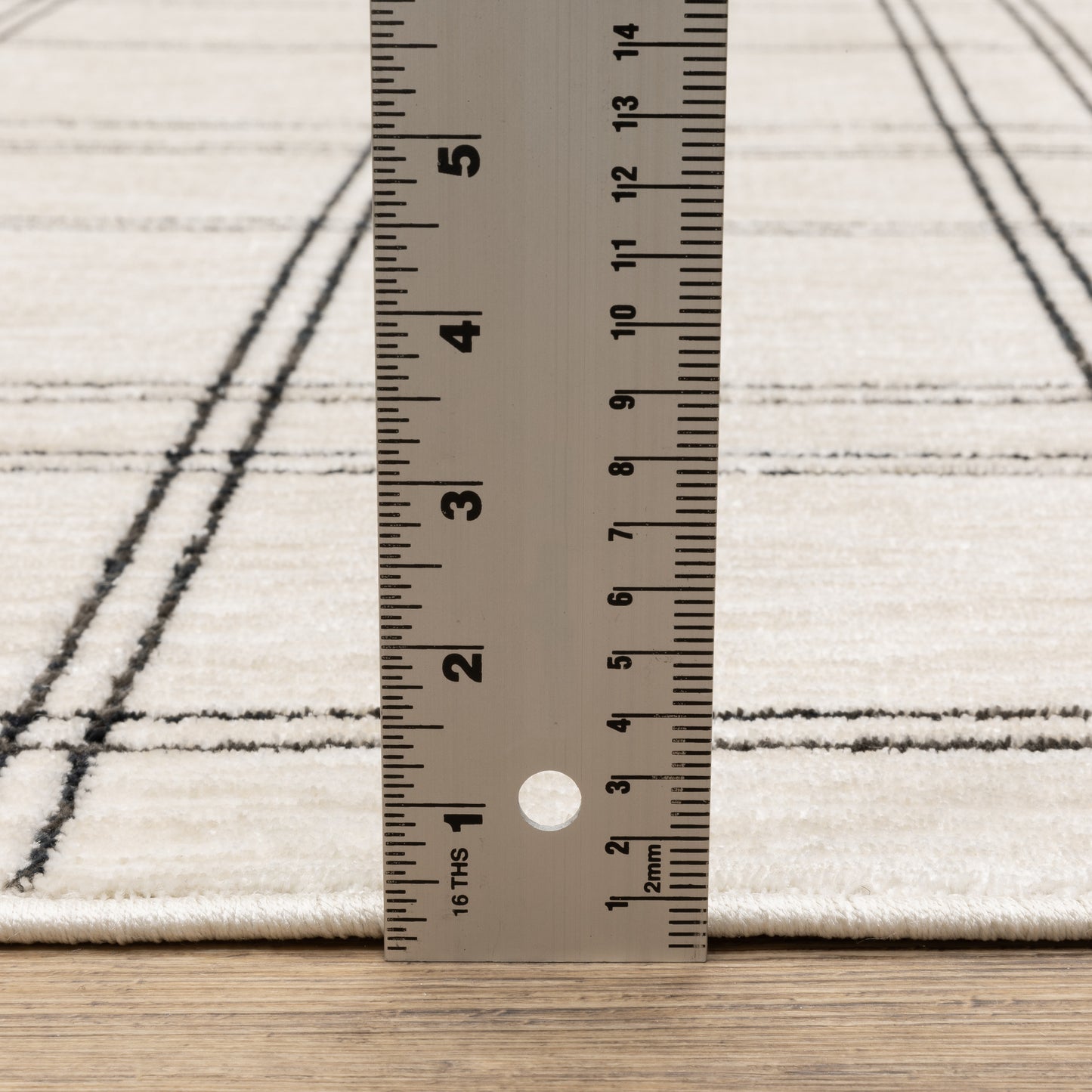 Hunter Geometric Beige/ Black Cut Pile Rug