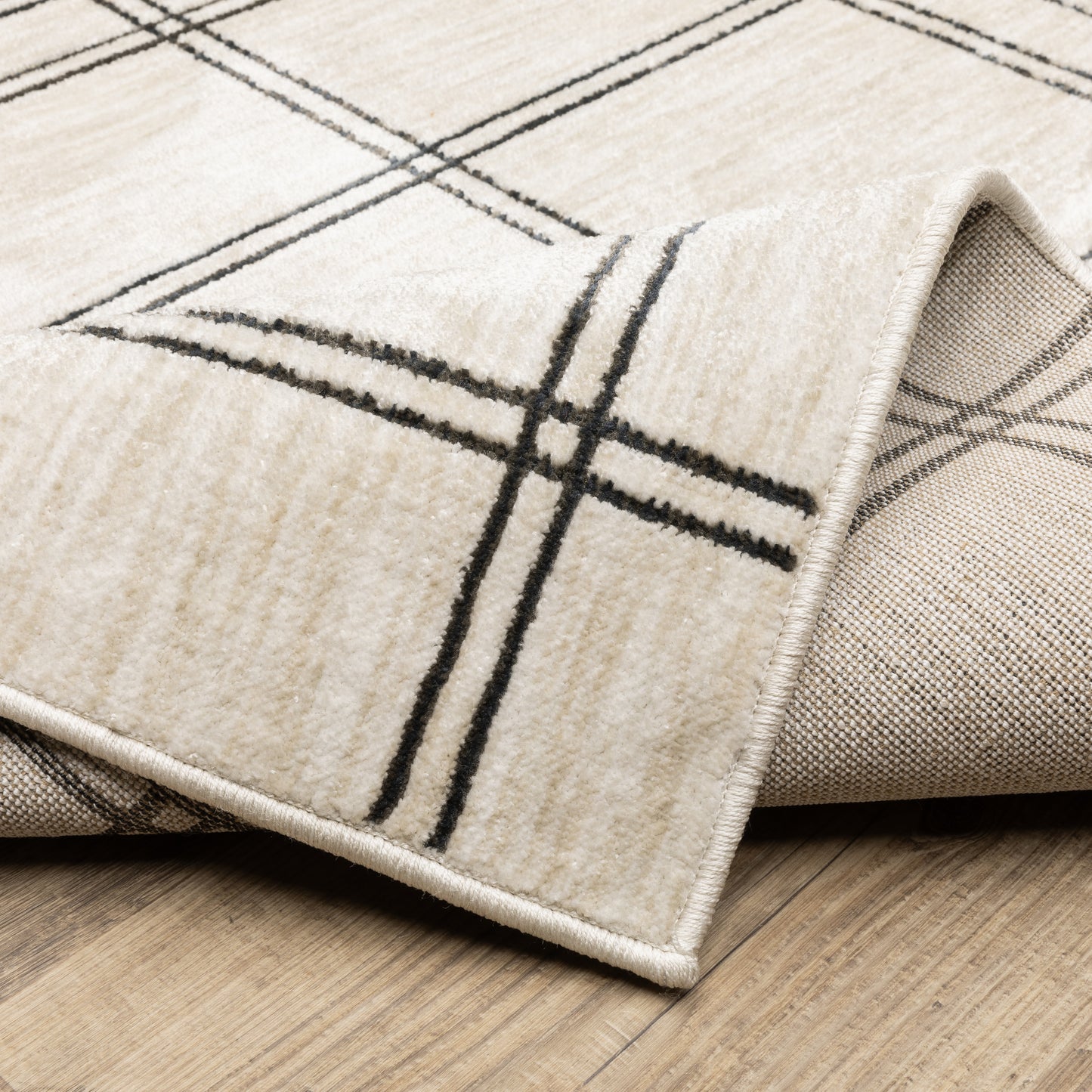 Hunter Geometric Beige/ Black Cut Pile Rug