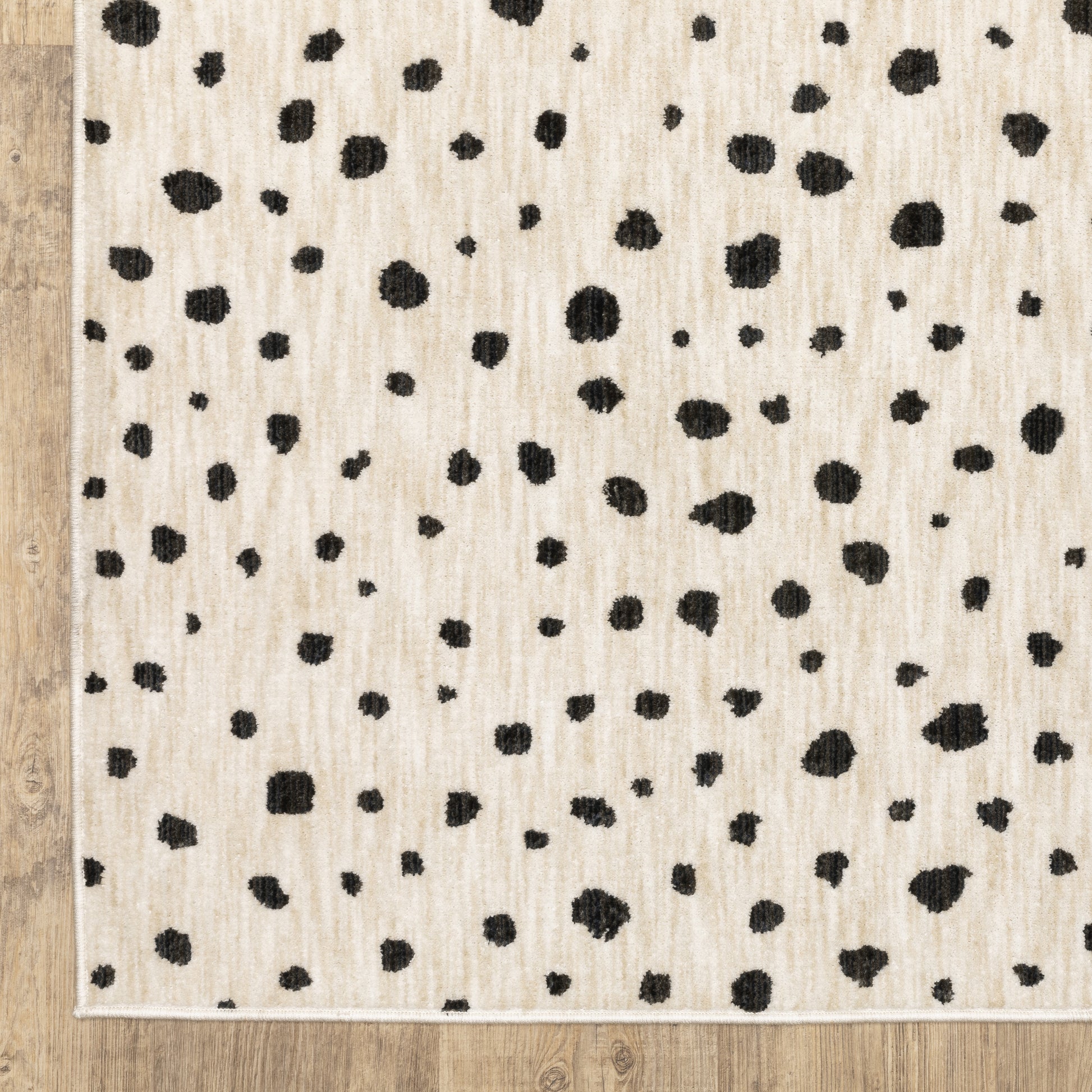 Hunter Circles Beige/ Black Cut Pile Rug