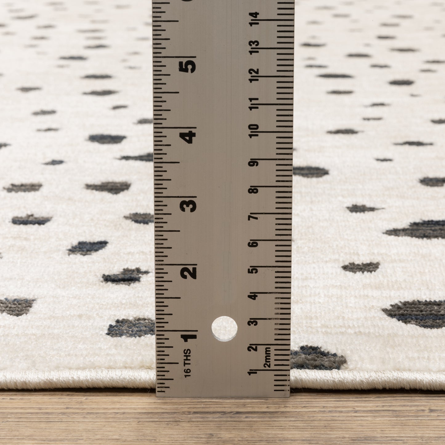 Hunter Circles Beige/ Black Cut Pile Rug