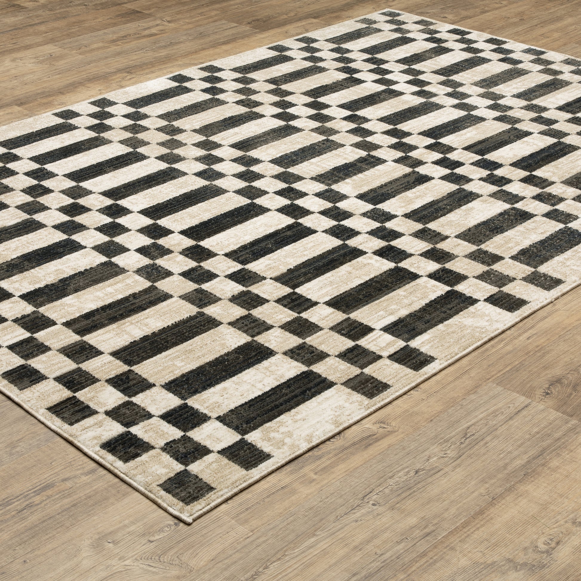Hunter Geometric Beige/ Black Stripe Cut Pile Rug