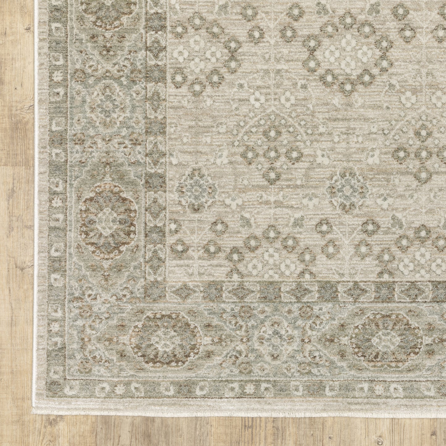 Keaton Floral Beige/ Green Oriental Cut Pile Rug
