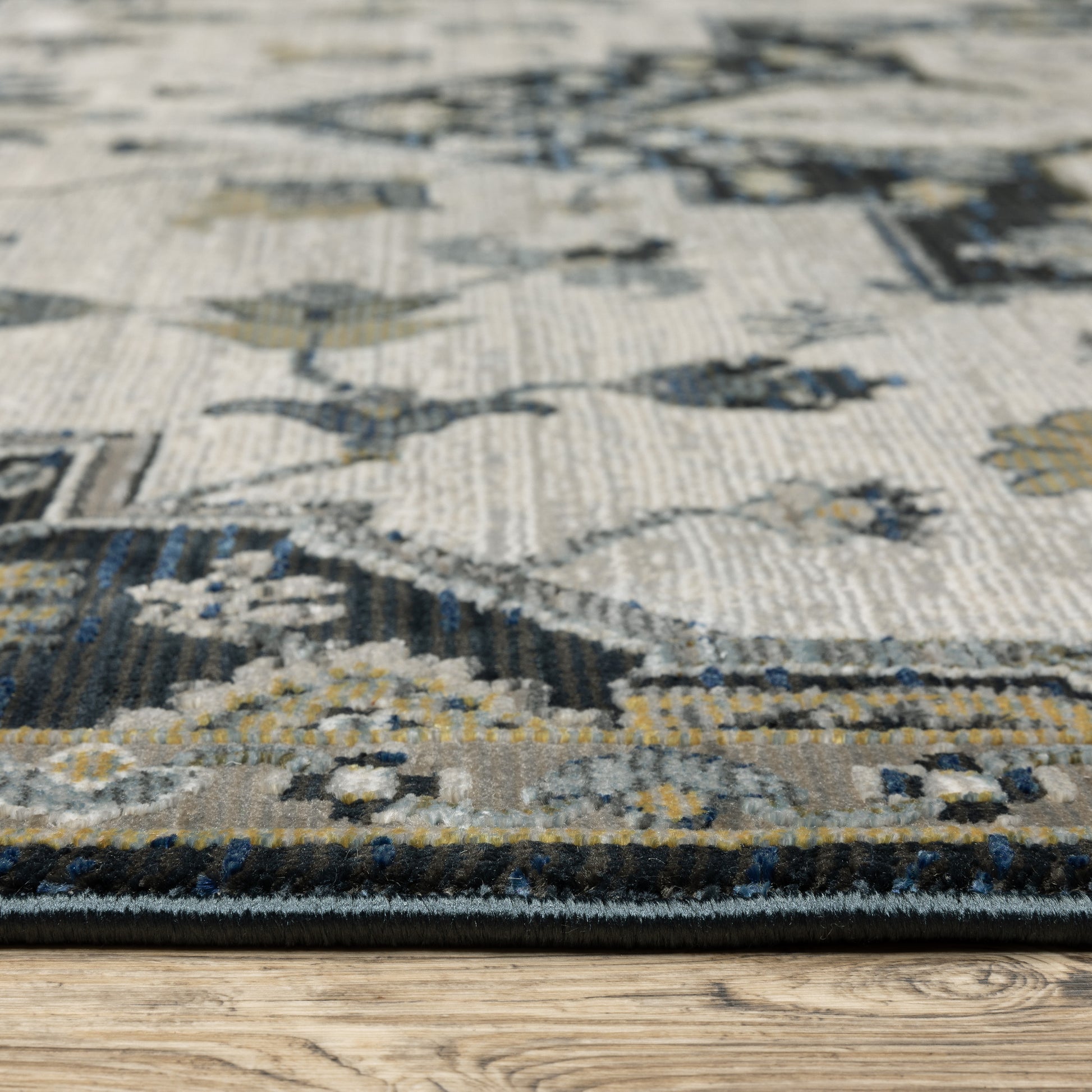 Keira Medallion Blue/ Grey Oriental Cut Pile Rug