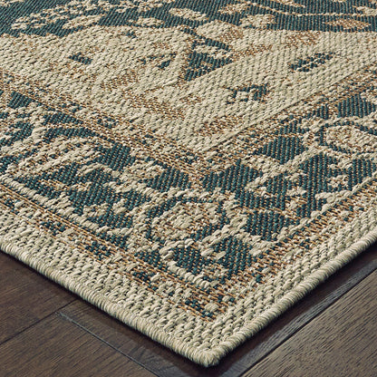 Latitude Outdoor Grey/ Gold Medallion Loop Pile Rug