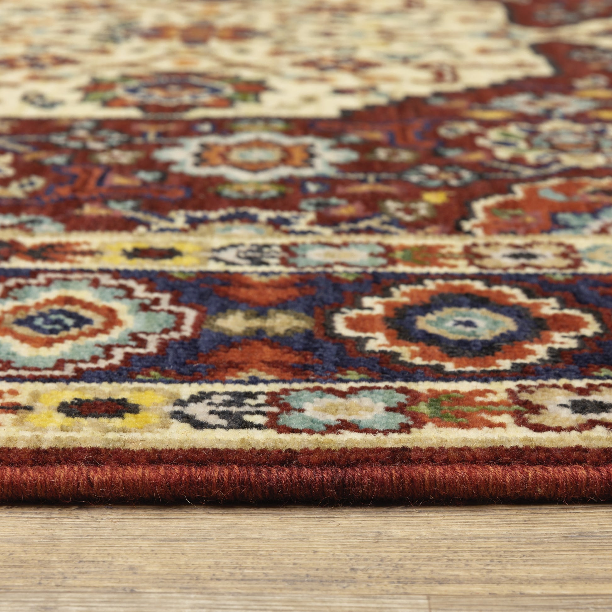 Lilihan Oriental Red/ Ivory Cut Pile Rug