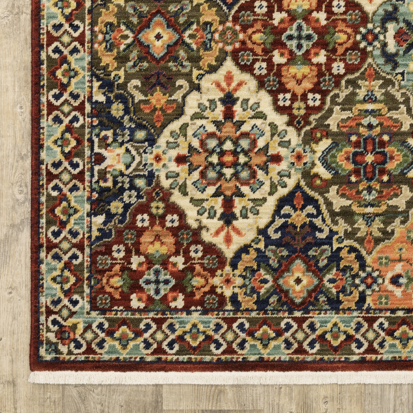 Lilihan Trefoil Red/ Multi Oriental Cut Pile Rug