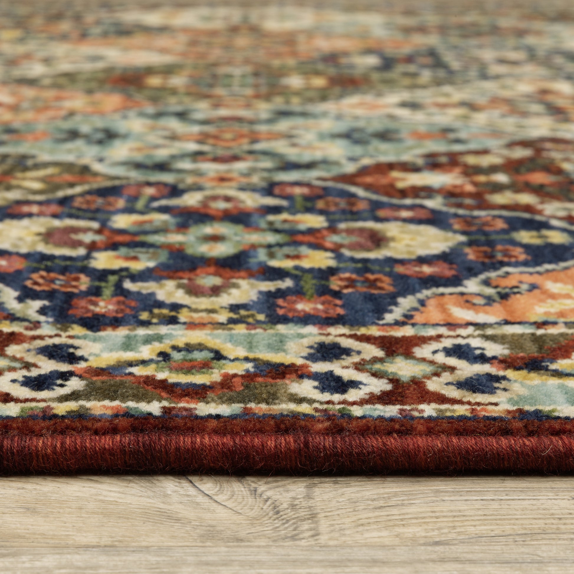 Lilihan Trefoil Red/ Multi Oriental Cut Pile Rug