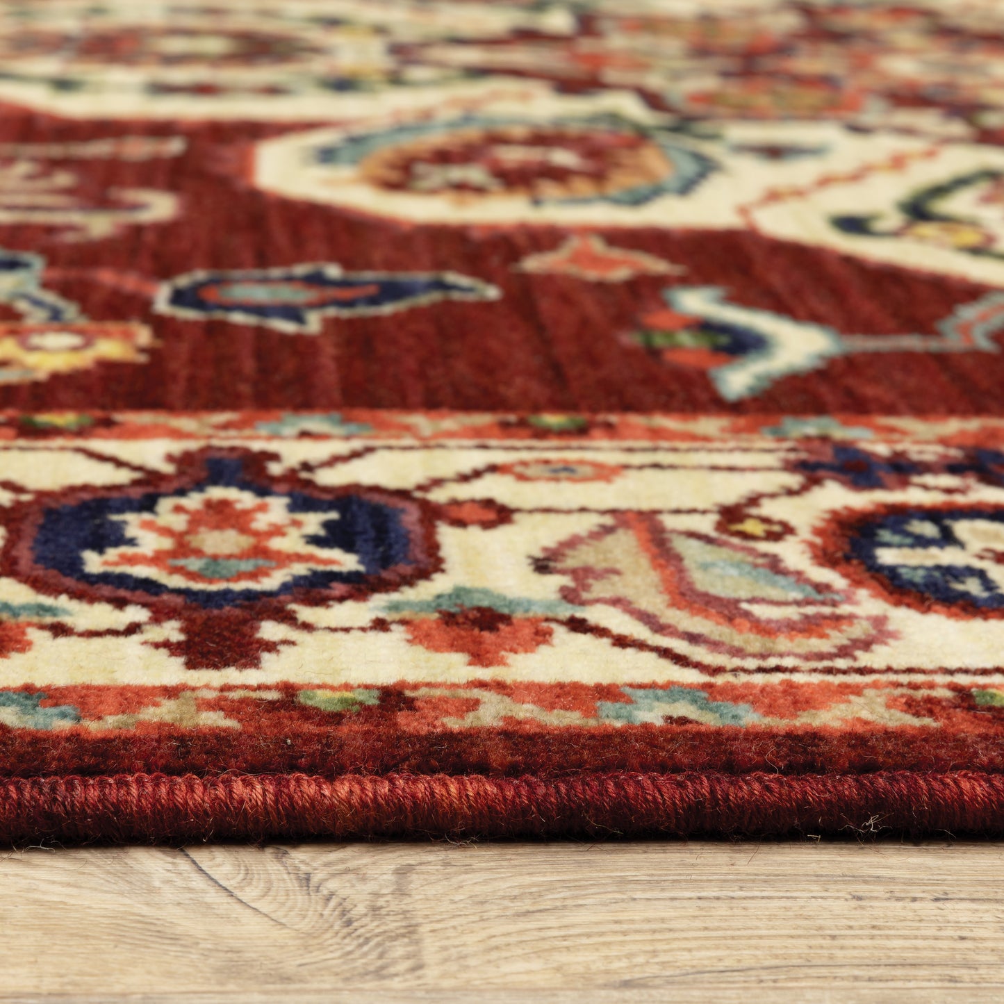 Lilihan Medallion Red/ Ivory Oriental Cut Pile Rug