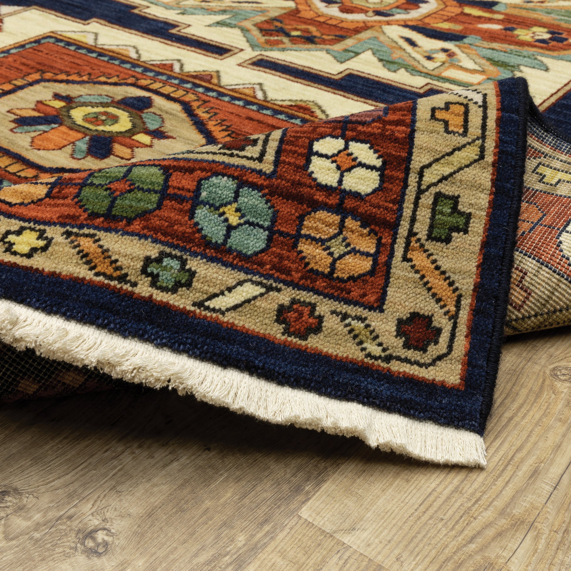 Lilihan Oriental Blue/ Red Cut Pile Rug