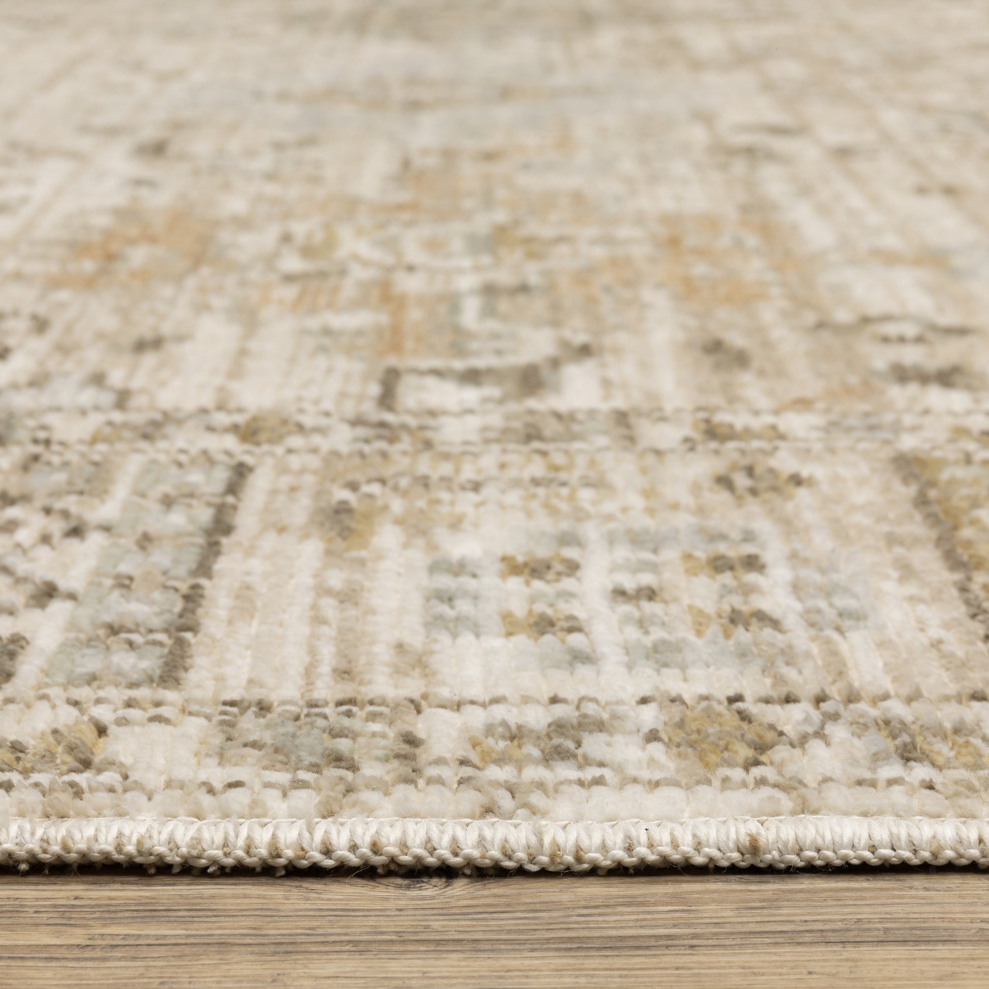 Lola Floral Gold/ Blue Oriental Cut Pile Rug