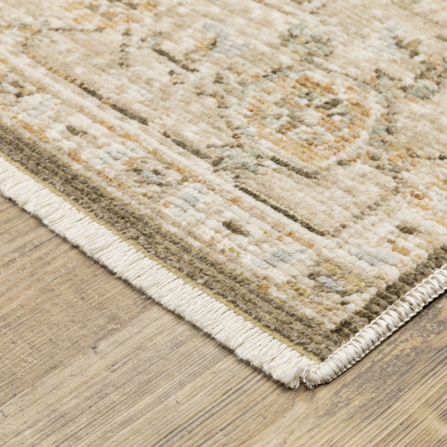 Lola Medallion Brown/ Beige Oriental Cut Pile Rug