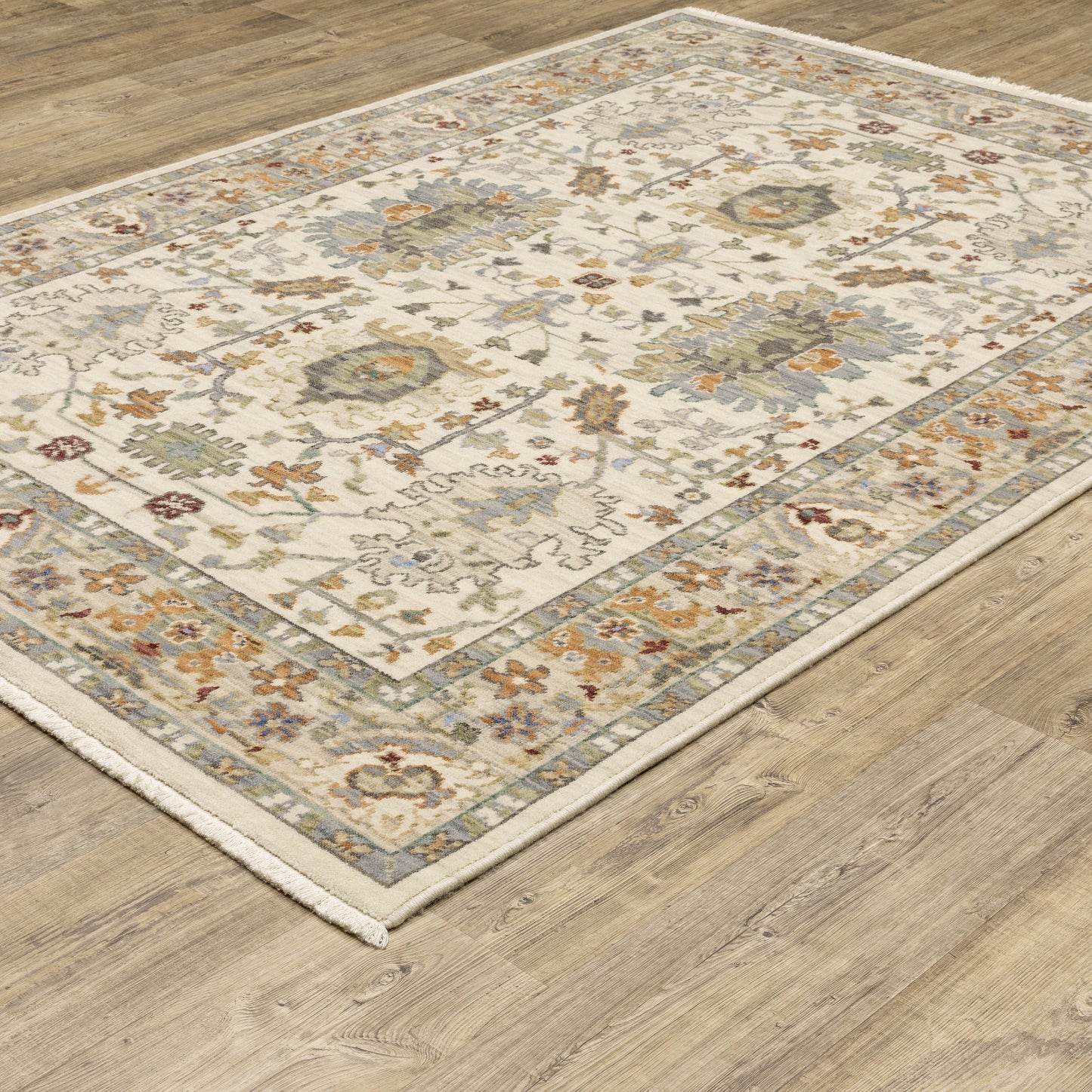 Lucca 2063Y Ivory Oriental Rug