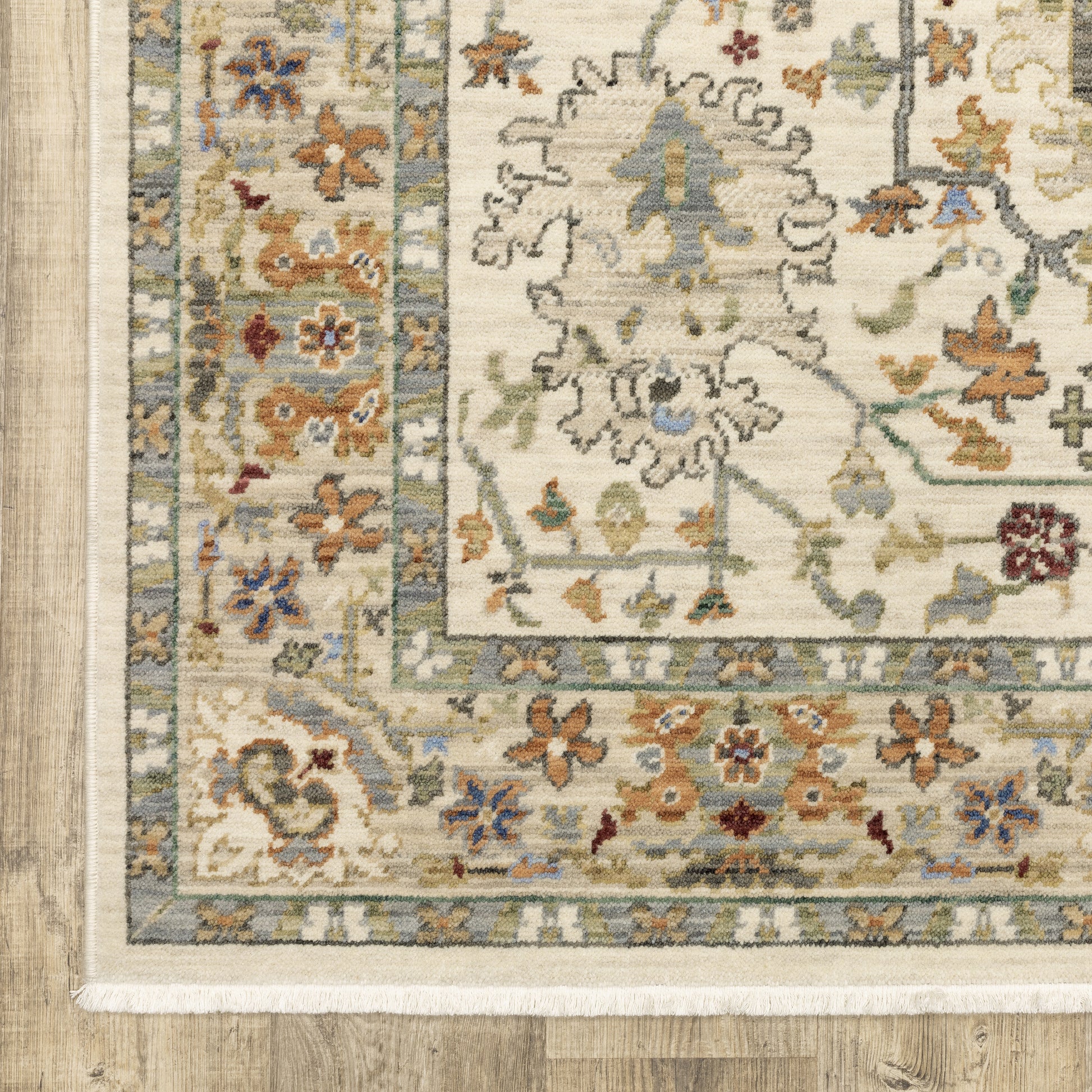 Lucca Oriental Ivory/ Multi Cut Pile Rug