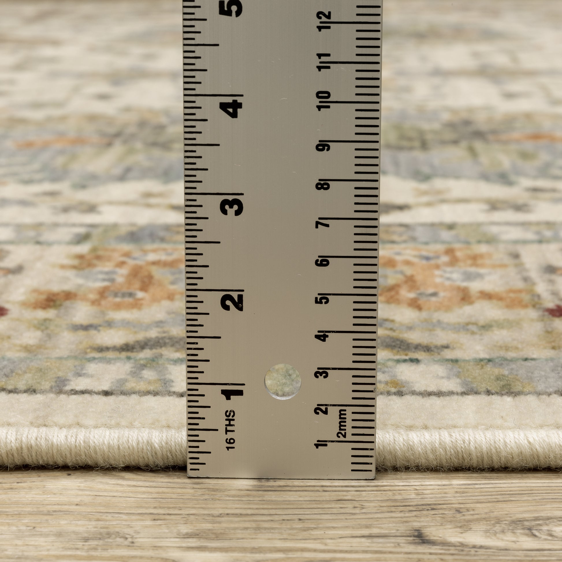 Lucca Oriental Ivory/ Multi Cut Pile Rug