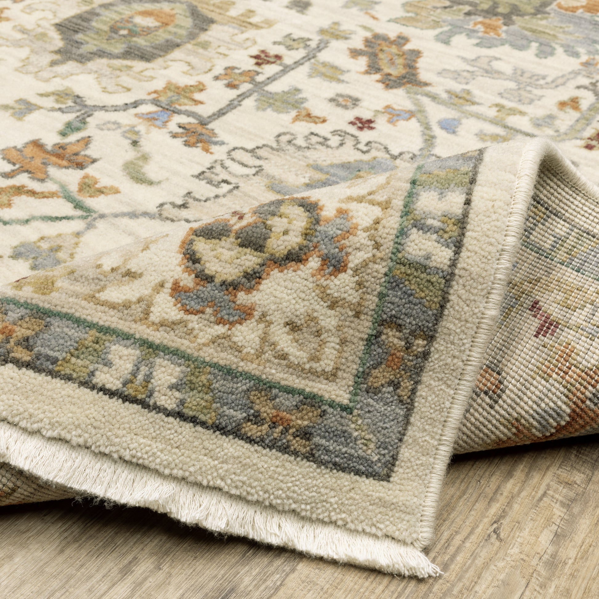 Lucca Oriental Ivory/ Multi Cut Pile Rug