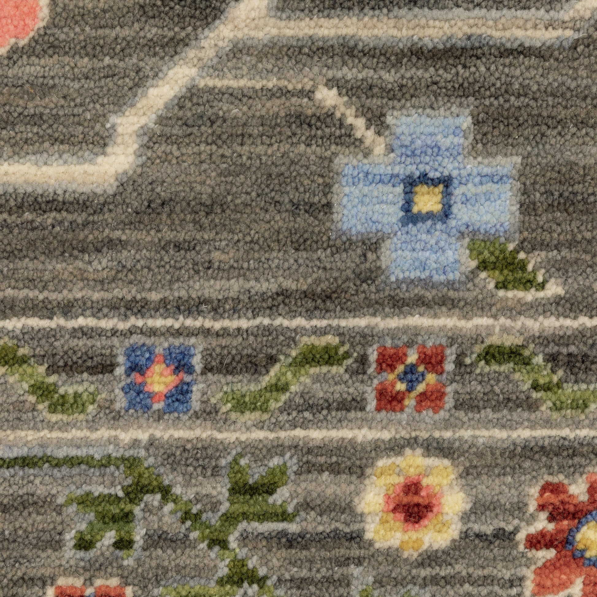 Lucca 5506K Grey Oriental Rug