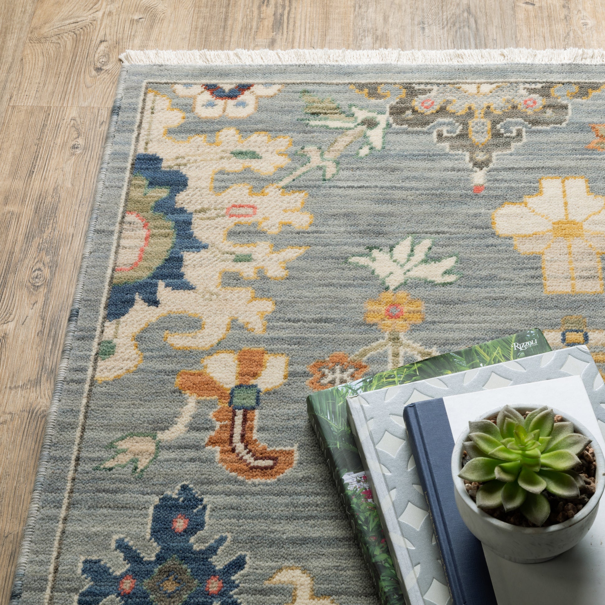 Lucca Oriental Grey/ Multi Cut Pile Rug