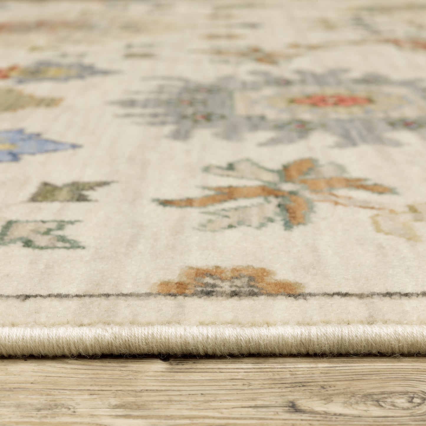 Lucca Oriental Ivory/ Multi Cut Pile Rug