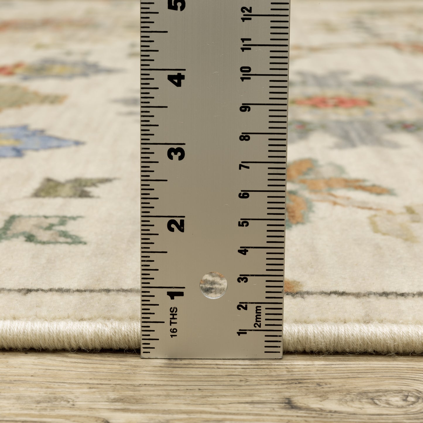 Lucca Oriental Ivory/ Multi Cut Pile Rug