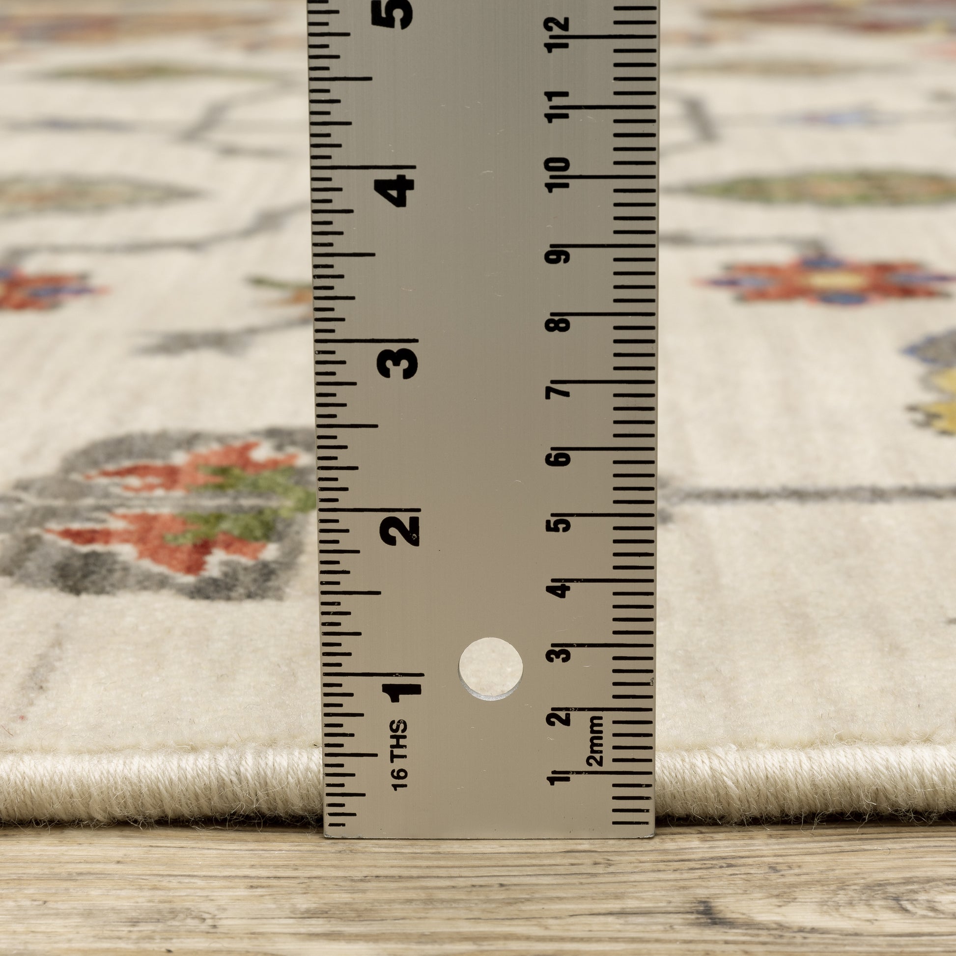 Lucca Oriental Ivory/ Multi Cut Pile Rug