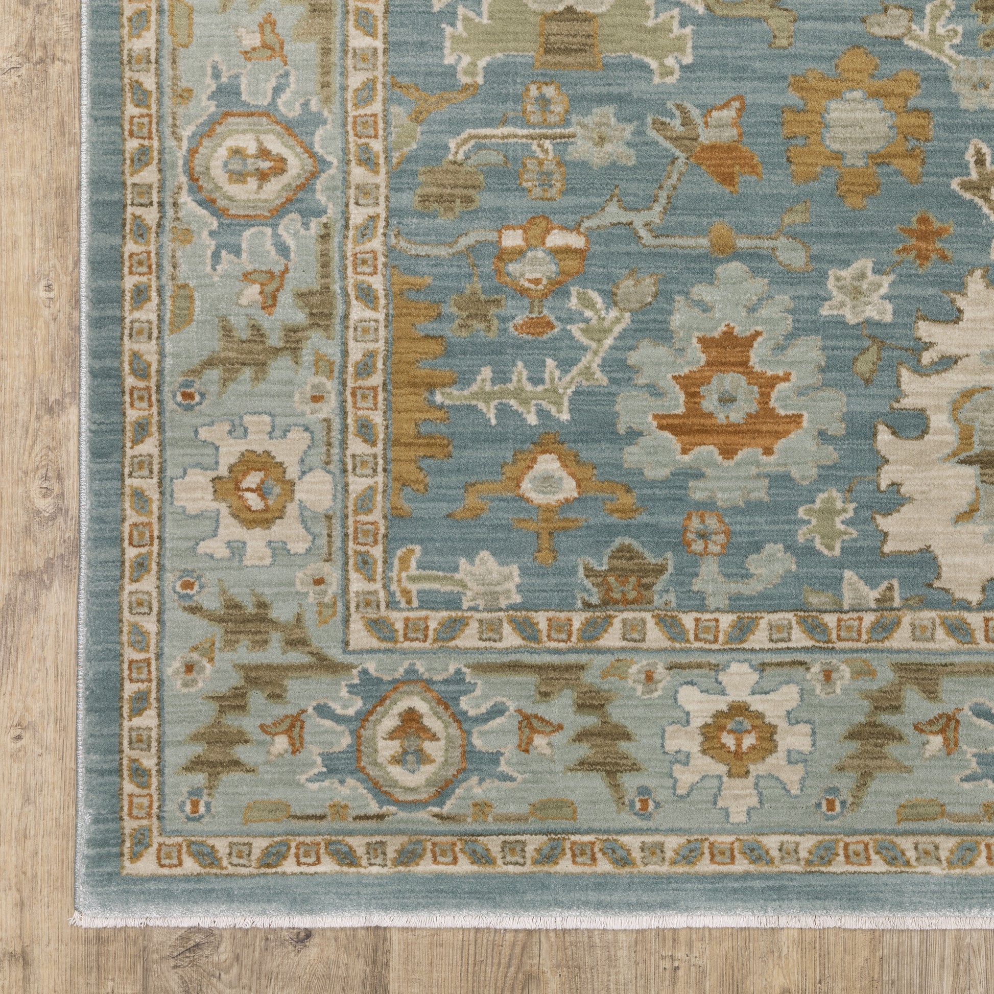 Maeve Oriental Blue/ Rust Distressed Cut Pile Rug
