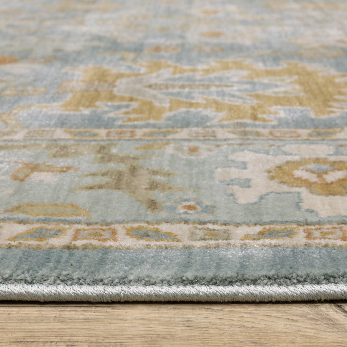 Maeve Oriental Blue/ Rust Distressed Cut Pile Rug