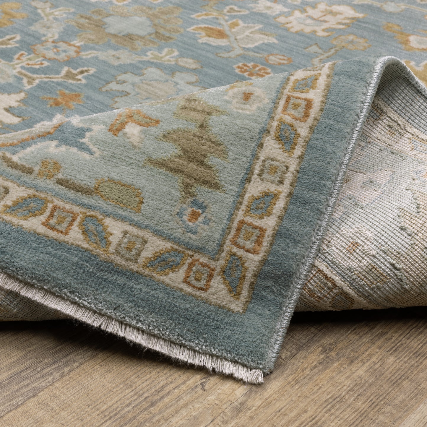 Maeve Oriental Blue/ Rust Distressed Cut Pile Rug