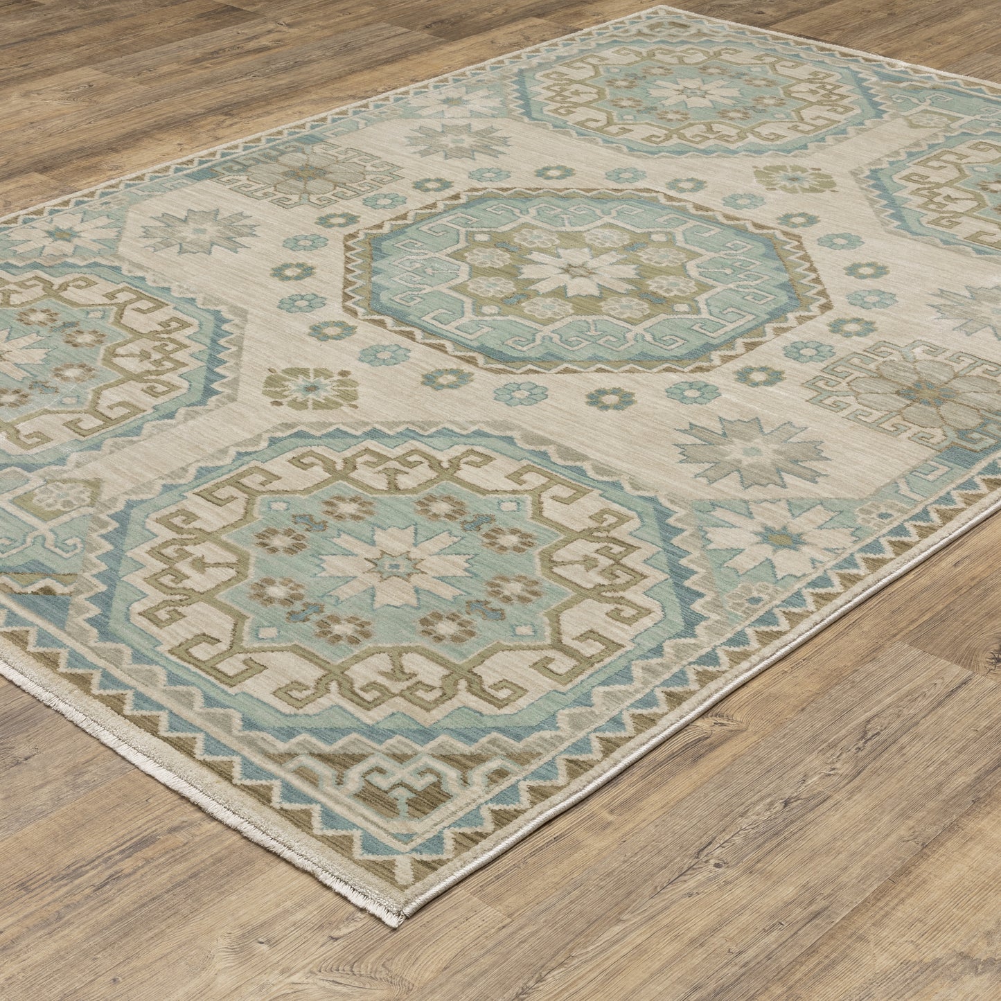 Maeve Medallion Beige/ Blue Geometric Cut Pile Rug