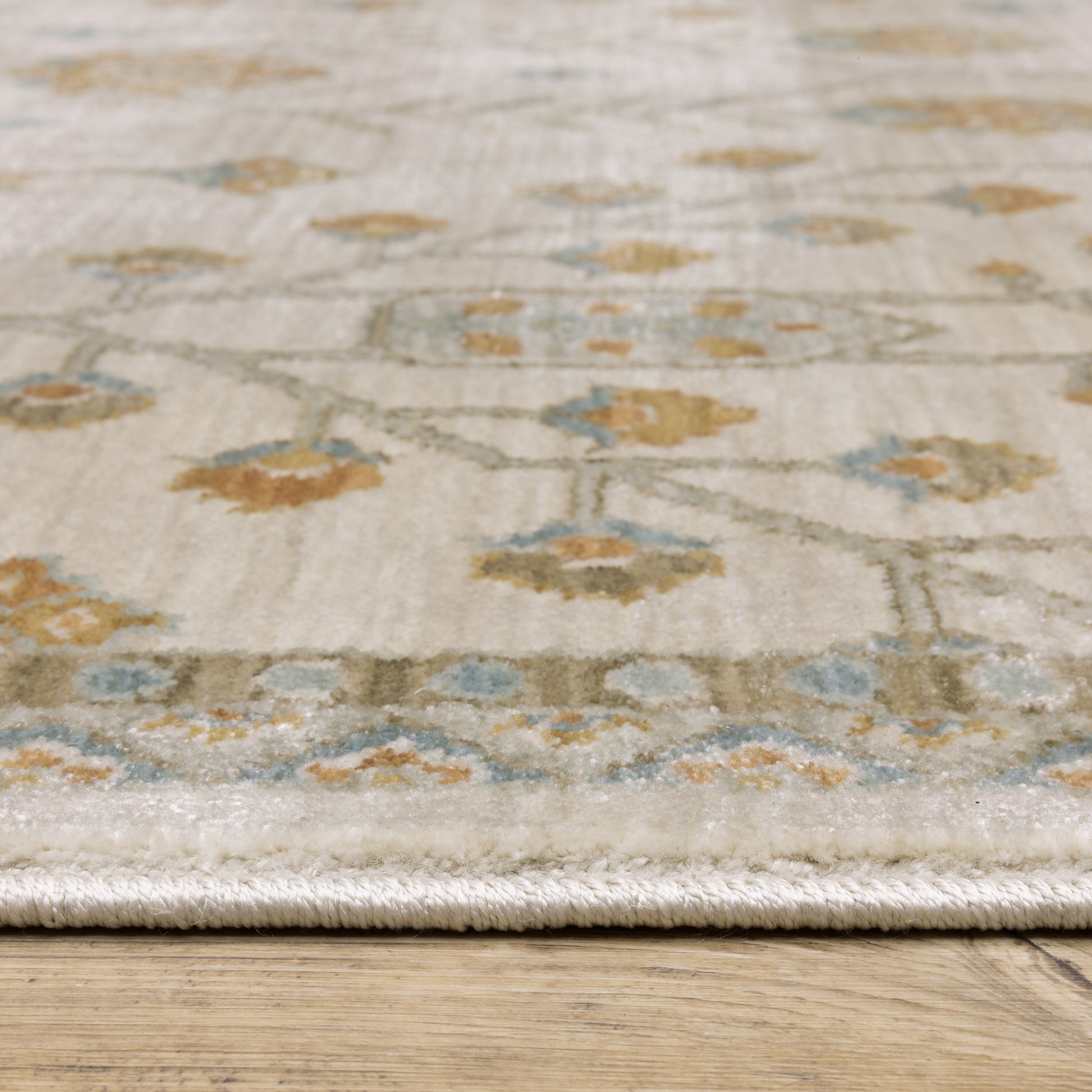 Maeve Floral Beige/ Rust Cut Pile Rug