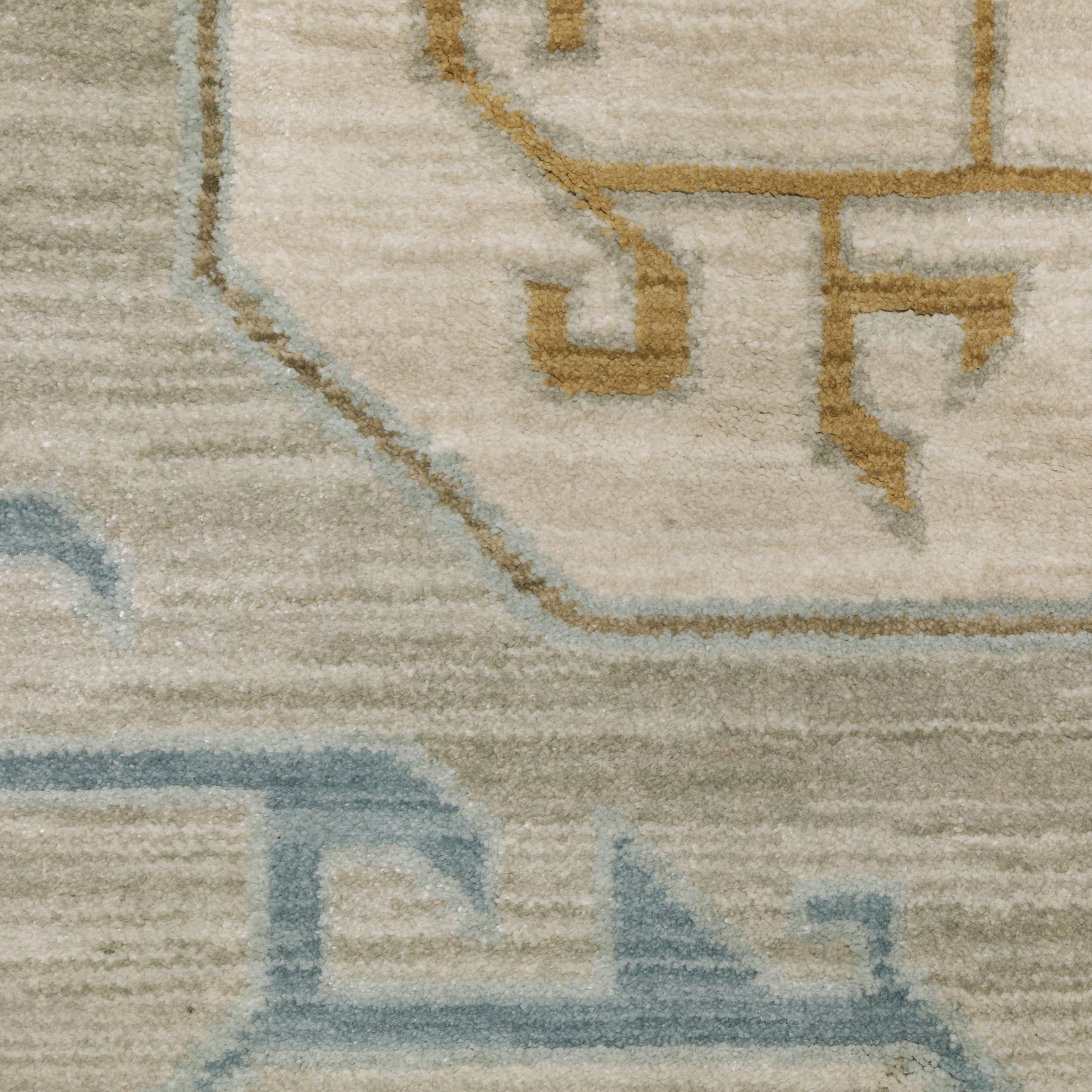 Maeve Medallion Beige/ Grey Southwest/Lodge Cut Pile Rug