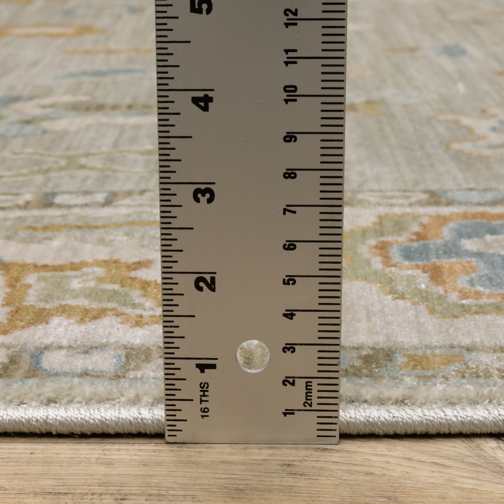 Maeve Oriental Grey/ Blue Distressed Cut Pile Rug